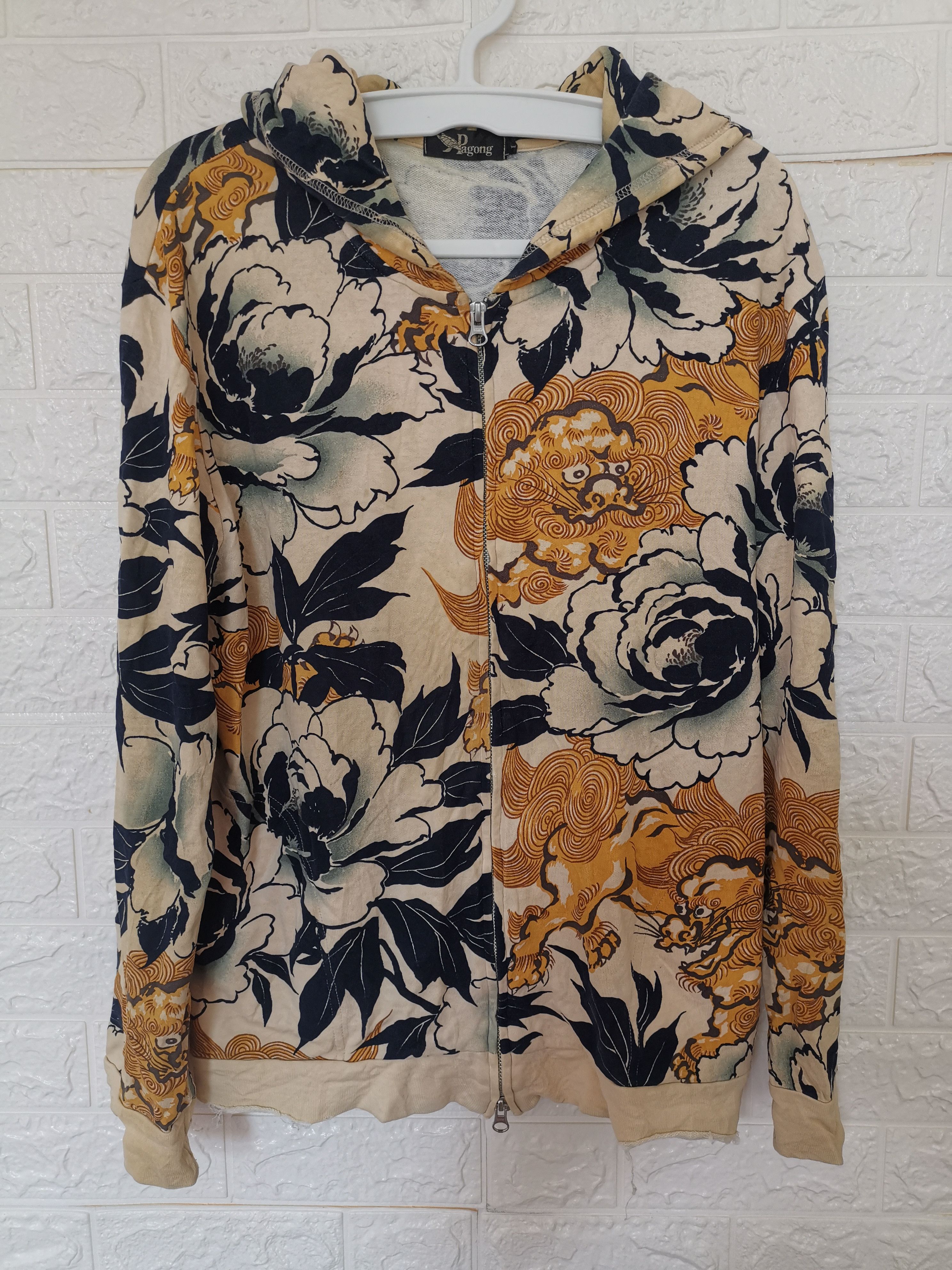 Japanese Brand × Vintage Vintage Pagong Dragon on Black Flower Hoodie Size US L / EU 52-54 / 3 - 1 Thumbnail
