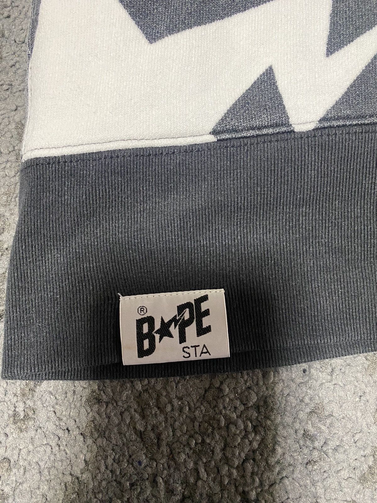 Bape bape STAPATTERN pullover hoodie Size US XL / EU 56 / 4 - 4 Thumbnail