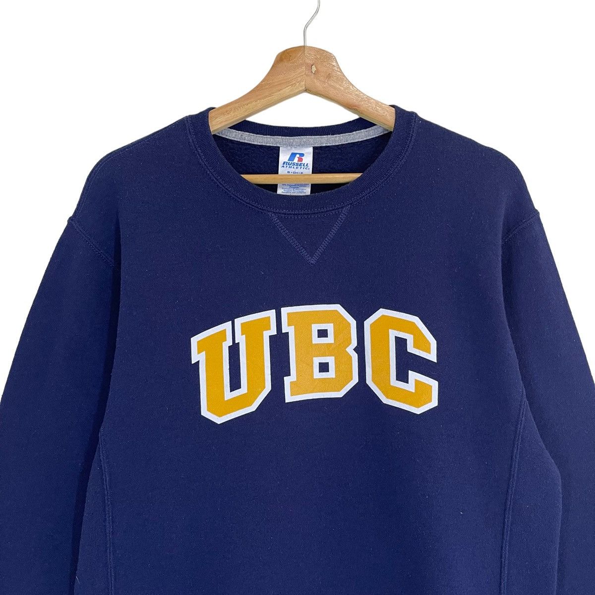 Vintage Vintage University Of British Columbia Crewneck Sweatshirt Size US S / EU 44-46 / 1 - 4 Thumbnail
