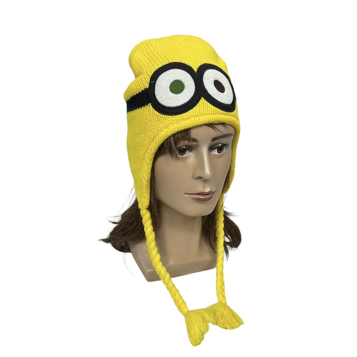 DESPICABLE ME MINION EARFLAP BEANIE HAT