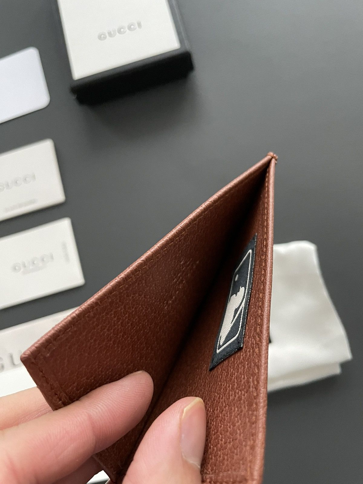Gucci × New York Yankees Rare Runway Limited Edition Gucci x Yankees Logo Cardholder Size ONE SIZE - 10 Thumbnail
