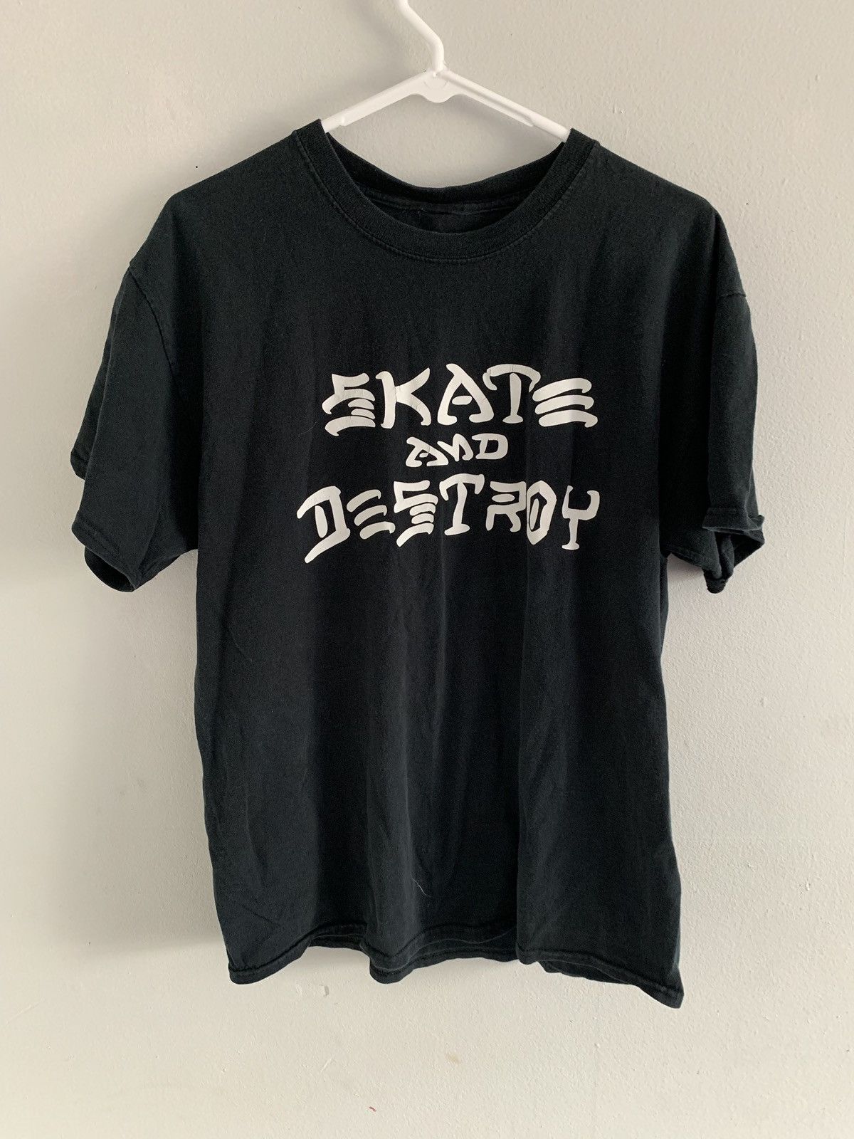Thrasher Skate and destroy tee Size US L / EU 52-54 / 3 - 1 Preview