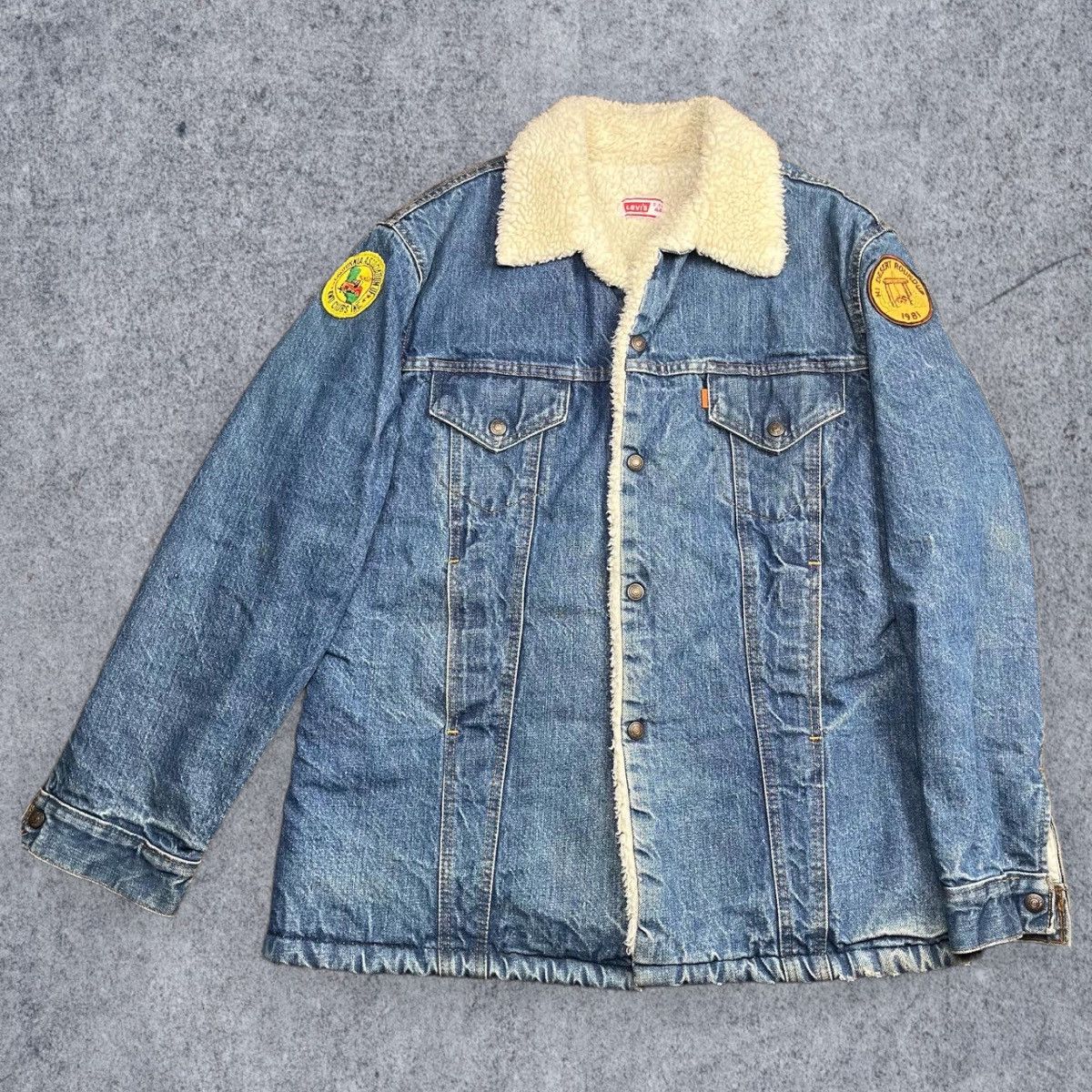VTG 80s USA LEVIS ORANGE TAB SHERPA LINED DENIM CHORE BARN JACKET WESTERN L 42