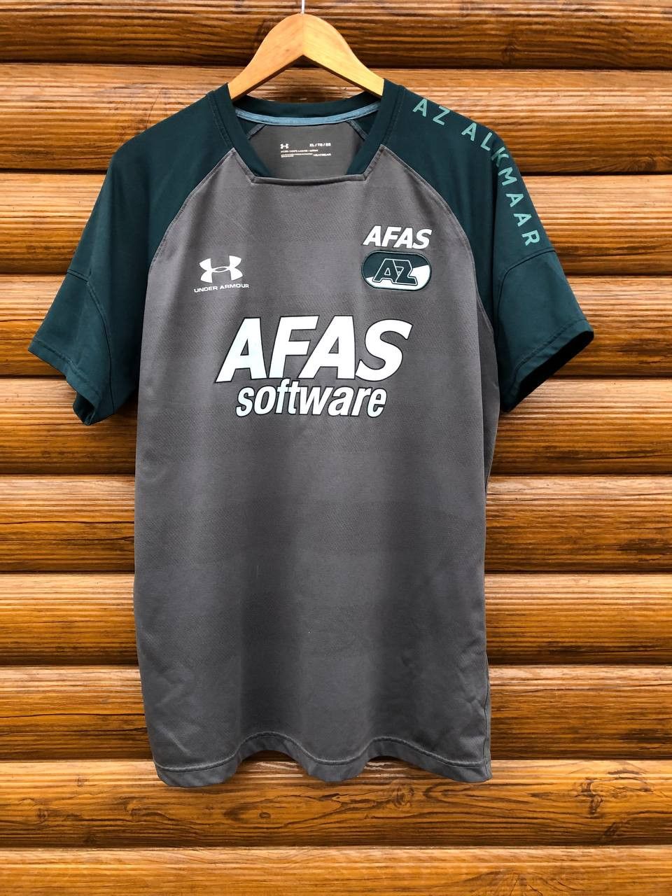 Under Armour AZ ALKMAAR HOME FOOTBALL SHIRT SOCCER JERSEY UNDER ARMOUR Size US XL / EU 56 / 4 - 1 Thumbnail