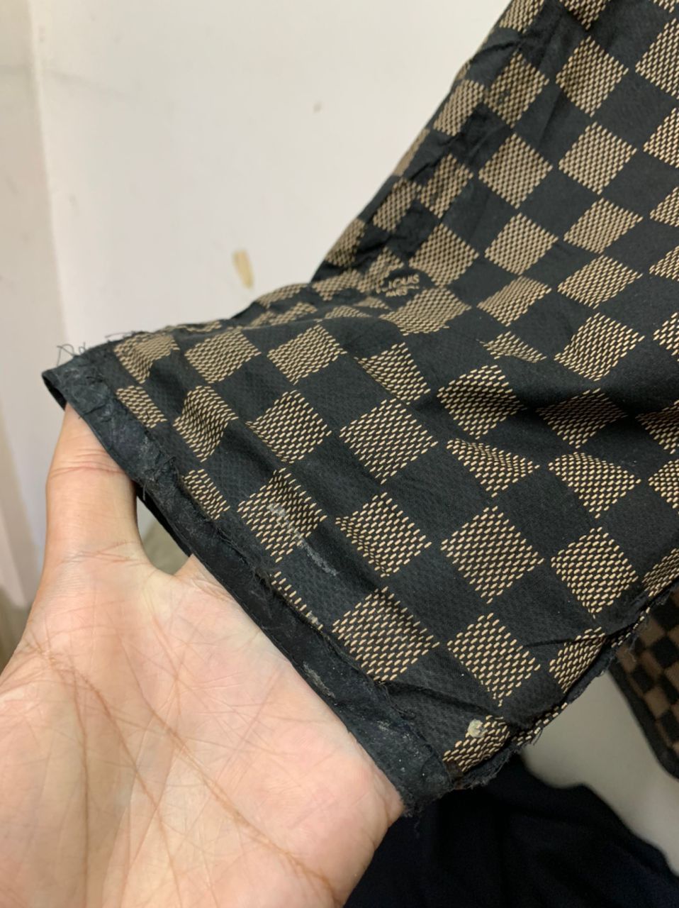 Louis Vuitton Louis Vuitton Check Inside Monogram Waxed Sticky Jacket Size US M / EU 48-50 / 2 - 11 Thumbnail