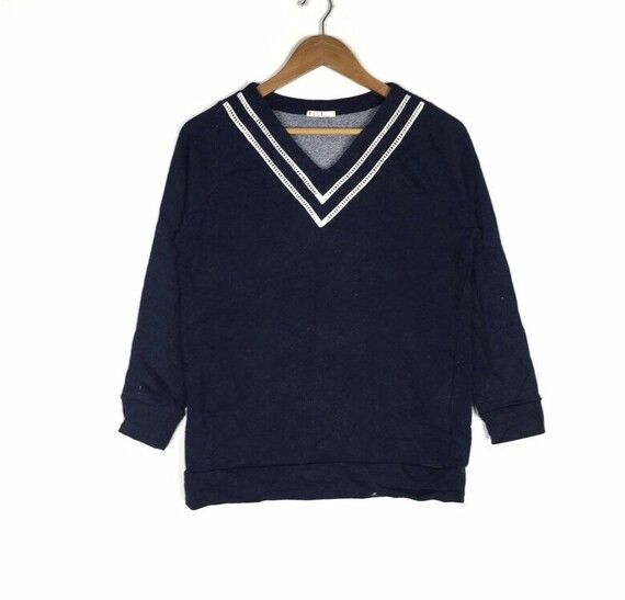 ELLE MAGAZINE Japan Sweatshirt V-neck Sweater Jumper