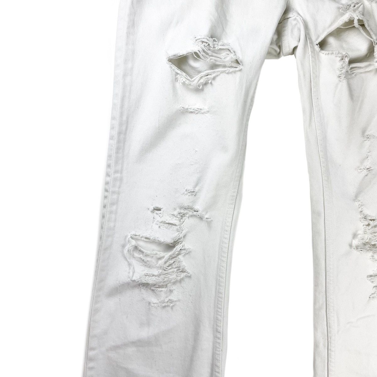 Helmut Lang HELMUT LANG THRASHED WHITE BOOTCUT SAMPLE DENIM Size US 30 / EU 46 - 5 Thumbnail