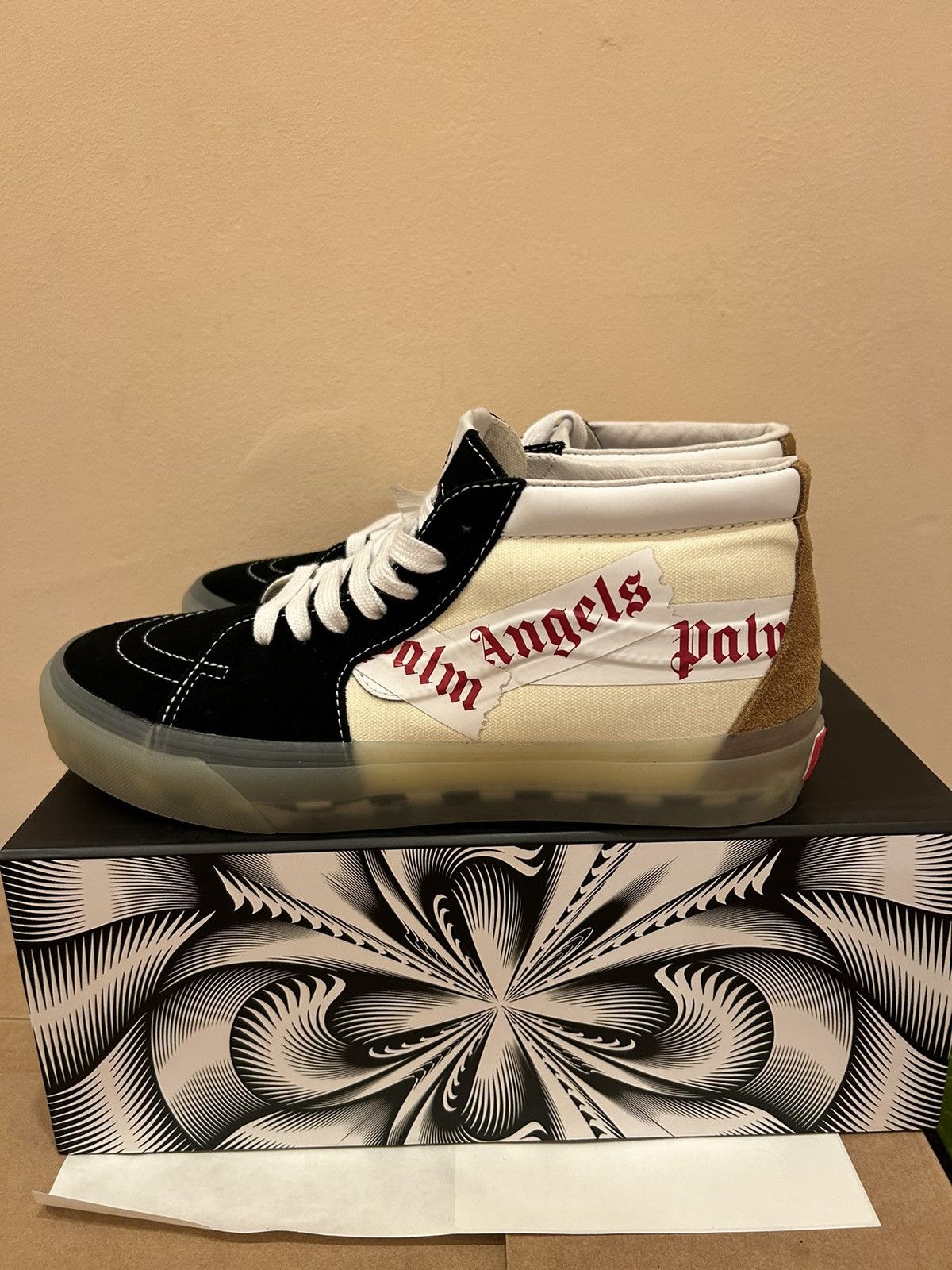 ビビットな赤☆【palm angels】university high top sneaker Palm Angels × Vans VANS VAULT X PALM ANGELS UA SK8-MID VLT
