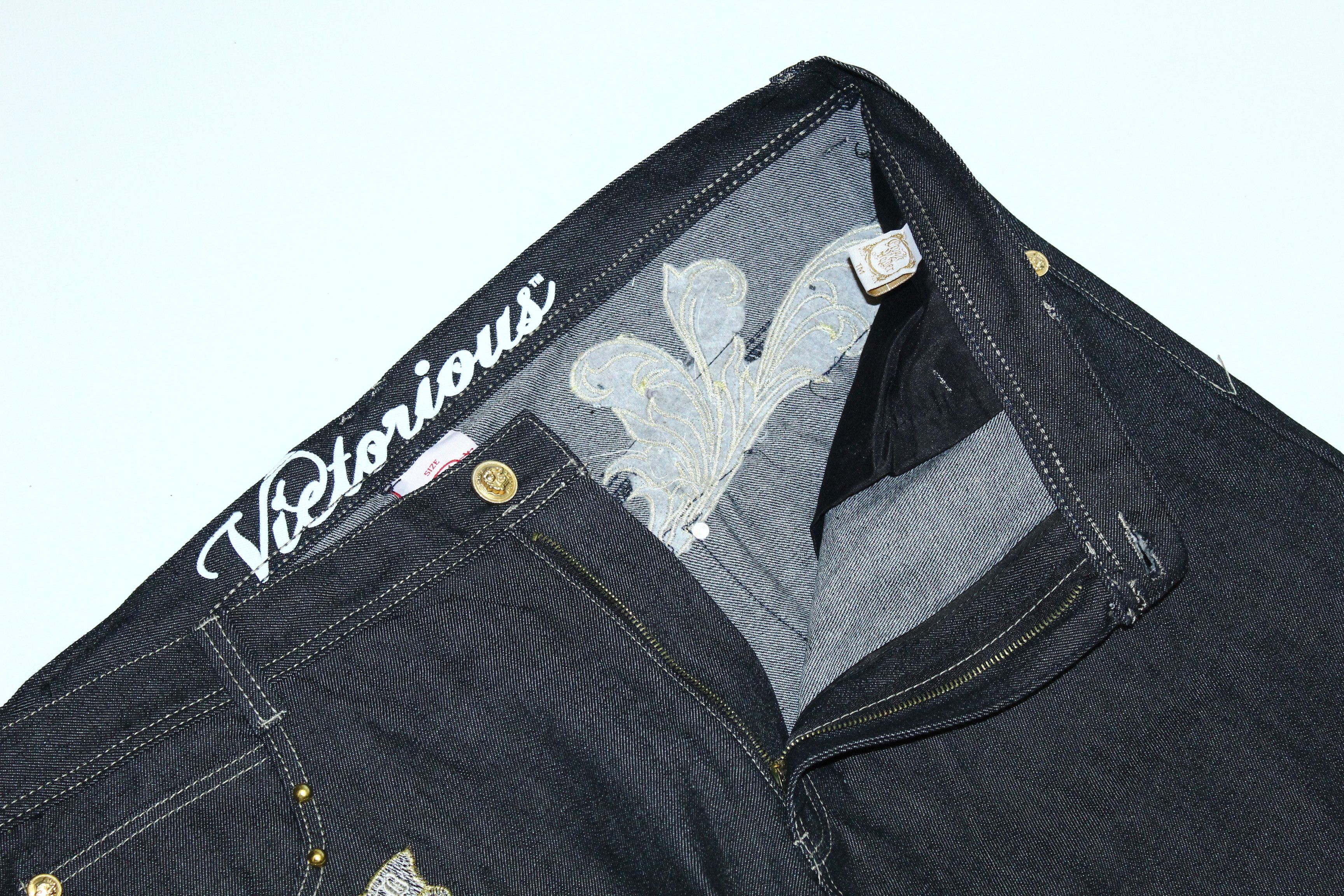 20471120 Vtg Victorious Crown Heiden Art Embroidery Baggy Raw Jeans Size US 44 / EU 60 - 8 Thumbnail