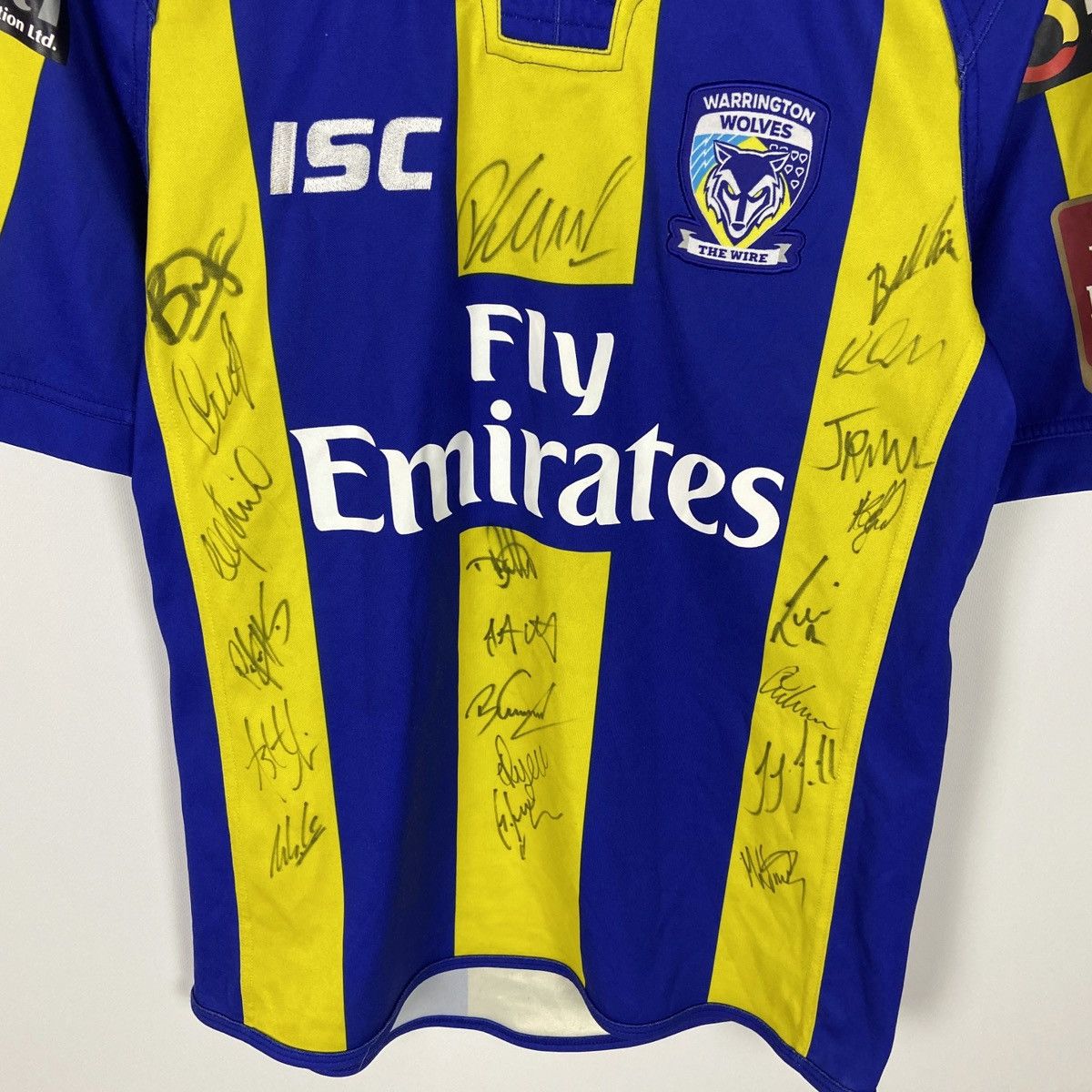 Other Warrington Wolves ISC rugby jersey Signed by all team rare Size US S / EU 44-46 / 1 - 3 Thumbnail