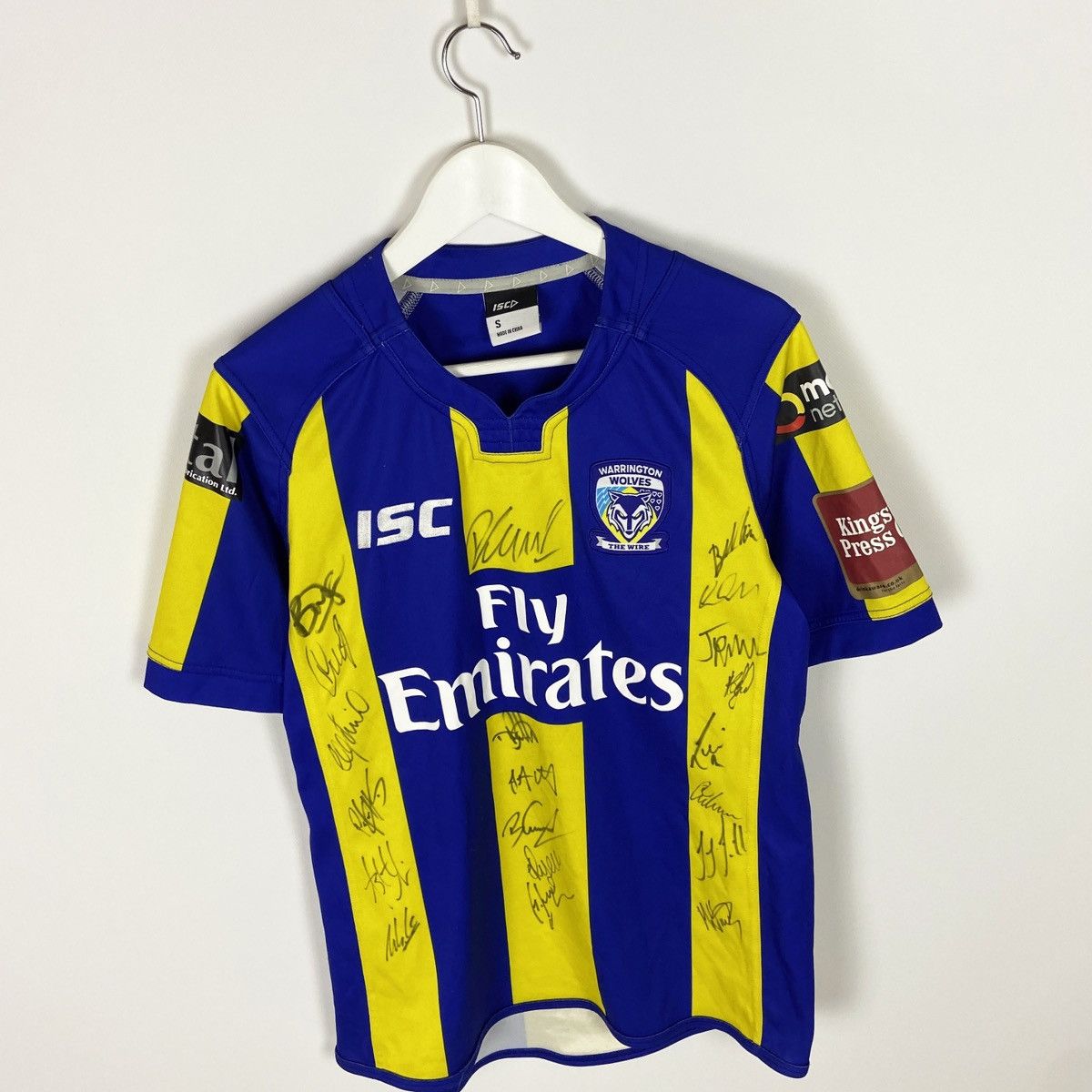 Other Warrington Wolves ISC rugby jersey Signed by all team rare Size US S / EU 44-46 / 1 - 2 Thumbnail