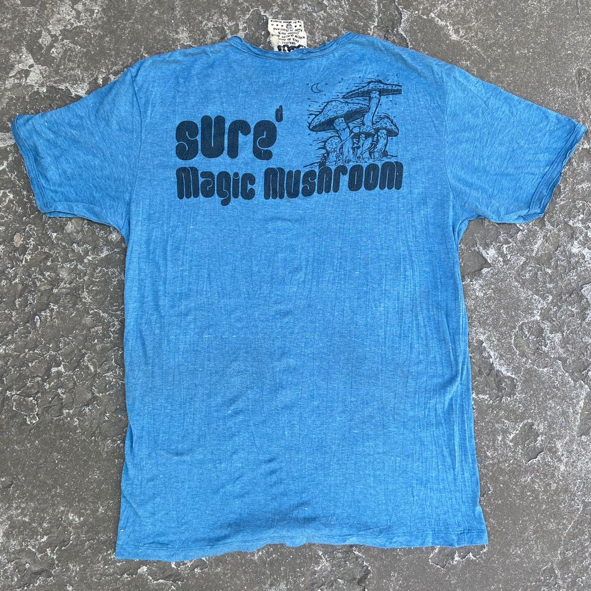 Vintage SURE MAGIC MUSHROOMS by MOON FLOWER OVERPRINTED TEE - № 496 Size US M / EU 48-50 / 2 - 2 Thumbnail