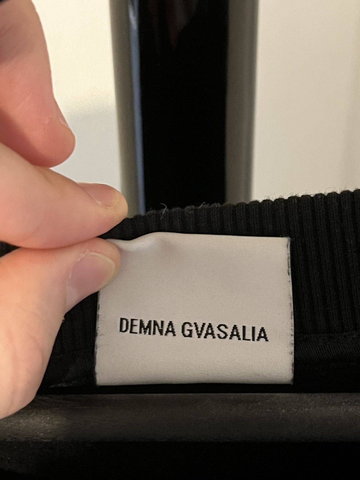 Vetements Vetements Cut-Out Sweatshirt Size US L / EU 52-54 / 3 - 7 Thumbnail