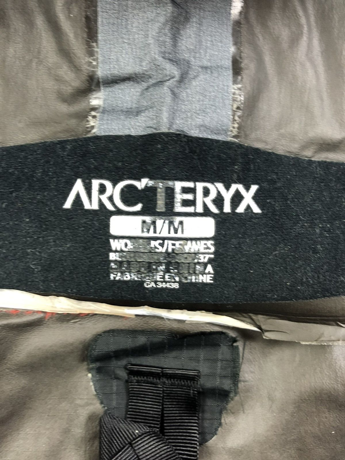 Arc'teryx Arcteryx red gore Tex jacket Size US M / EU 48-50 / 2 - 4 Thumbnail
