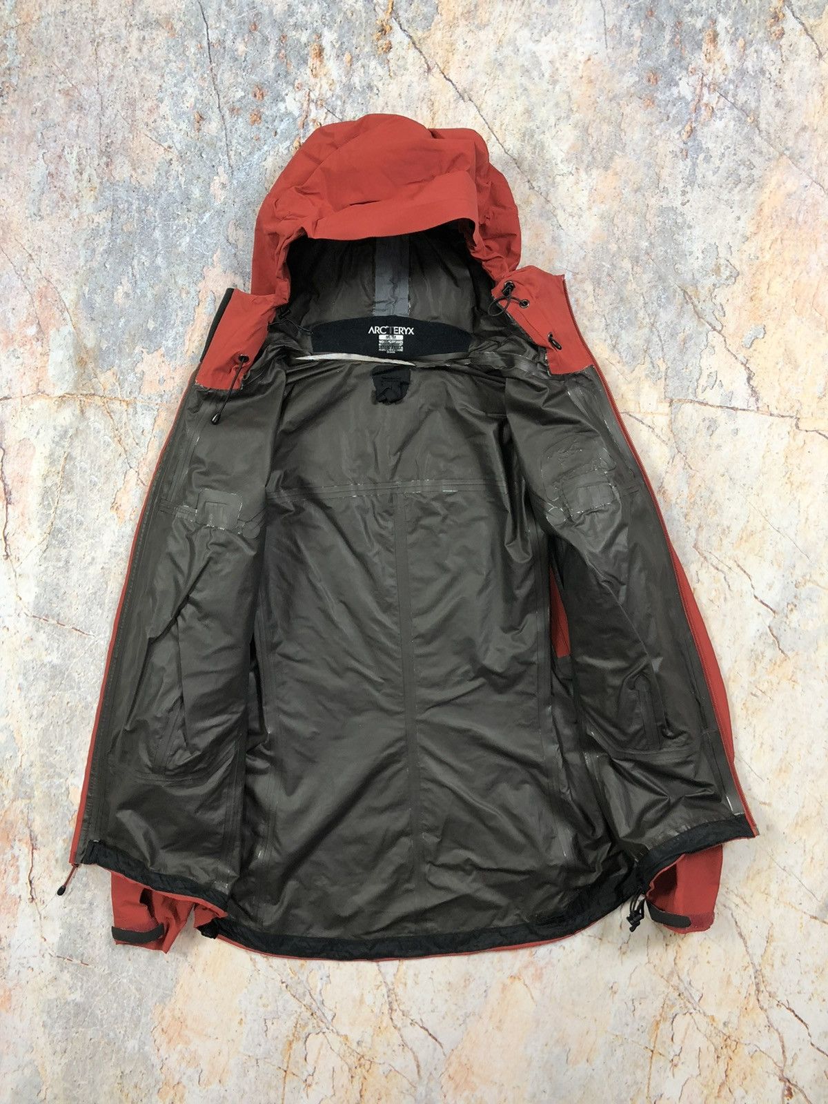 Arc'teryx Arcteryx red gore Tex jacket Size US M / EU 48-50 / 2 - 3 Thumbnail