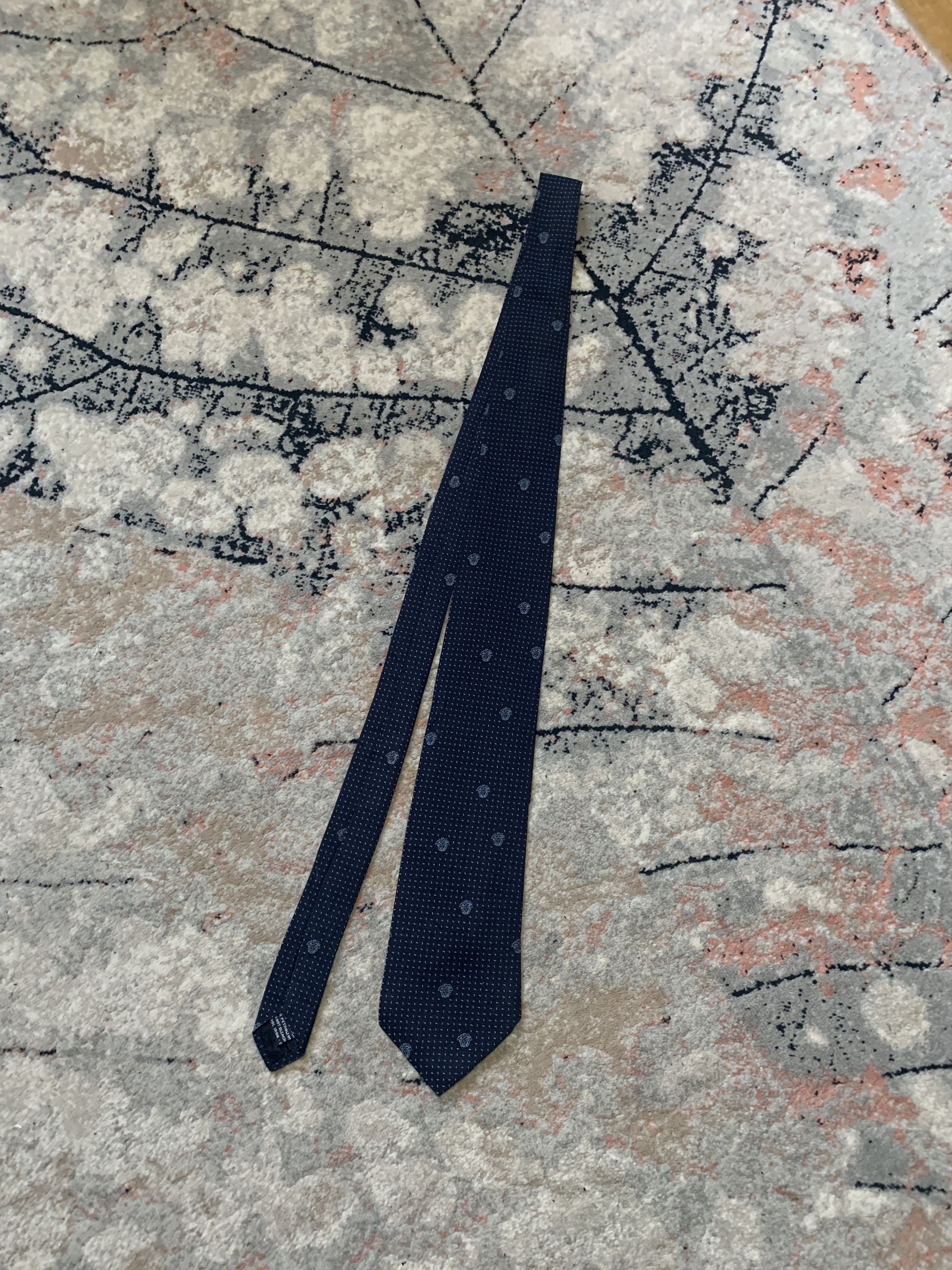 Vintage Gianni Versace Vintage 100% Silk Tie Size ONE SIZE - 1 Thumbnail