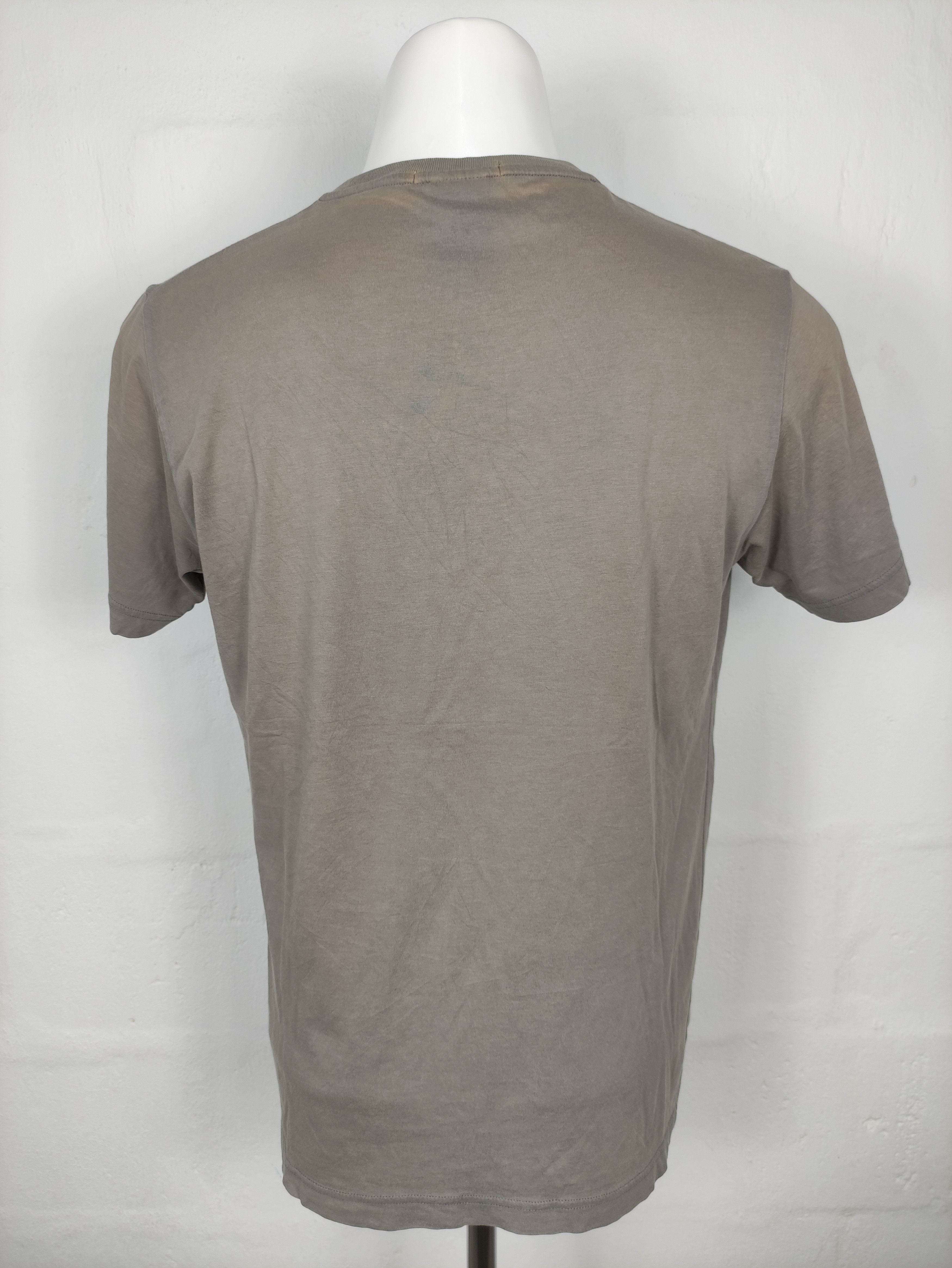 Expert Horror × Uniqlo Eraserhead A Film By David Lynch X Uniqlo Shirt Size US L / EU 52-54 / 3 - 5 Thumbnail