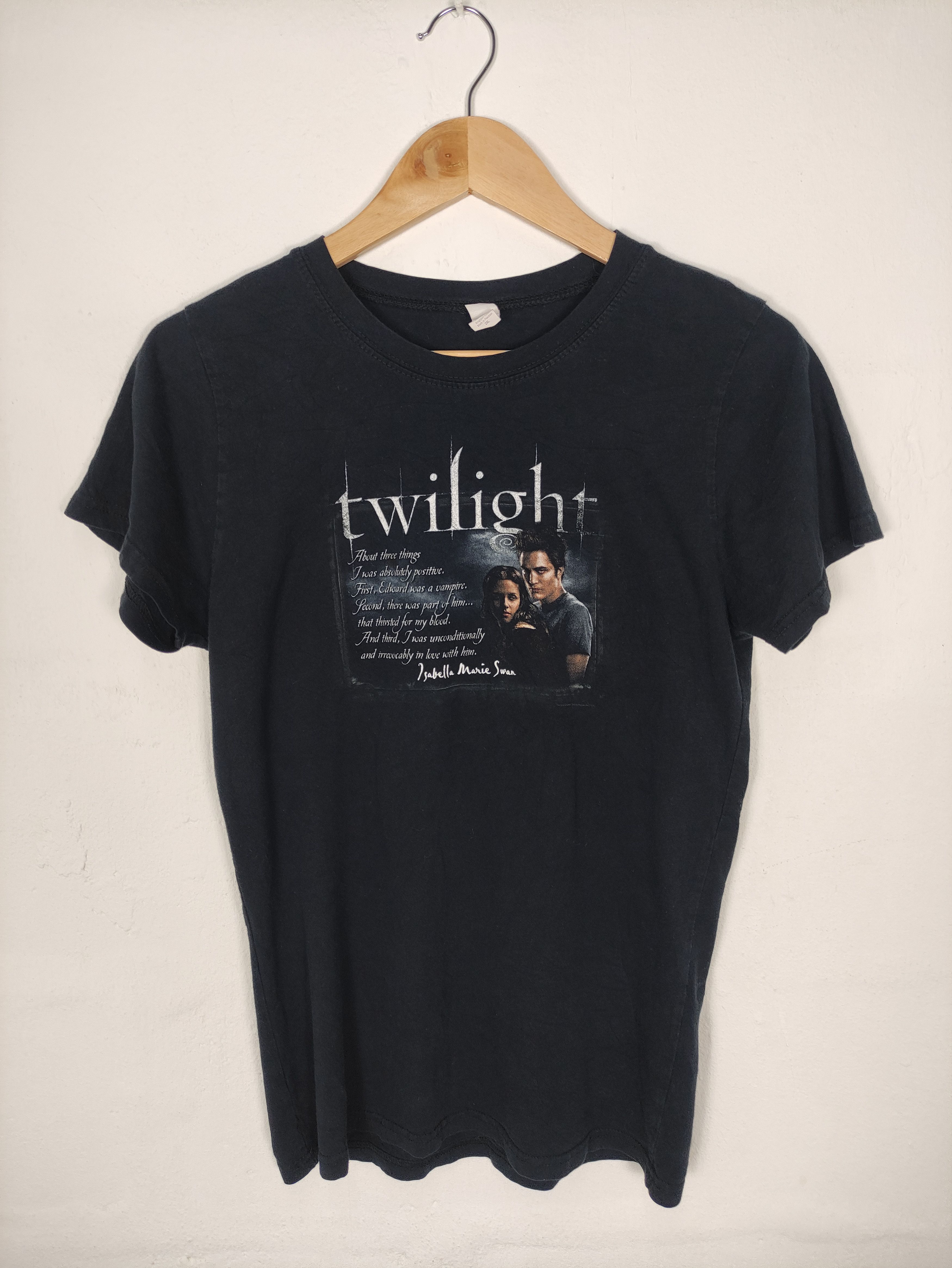 Tultex × Vintage Vintage 00s Twilight Movie / Vampire / Women Shirt Size ONE SIZE - 2 Thumbnail