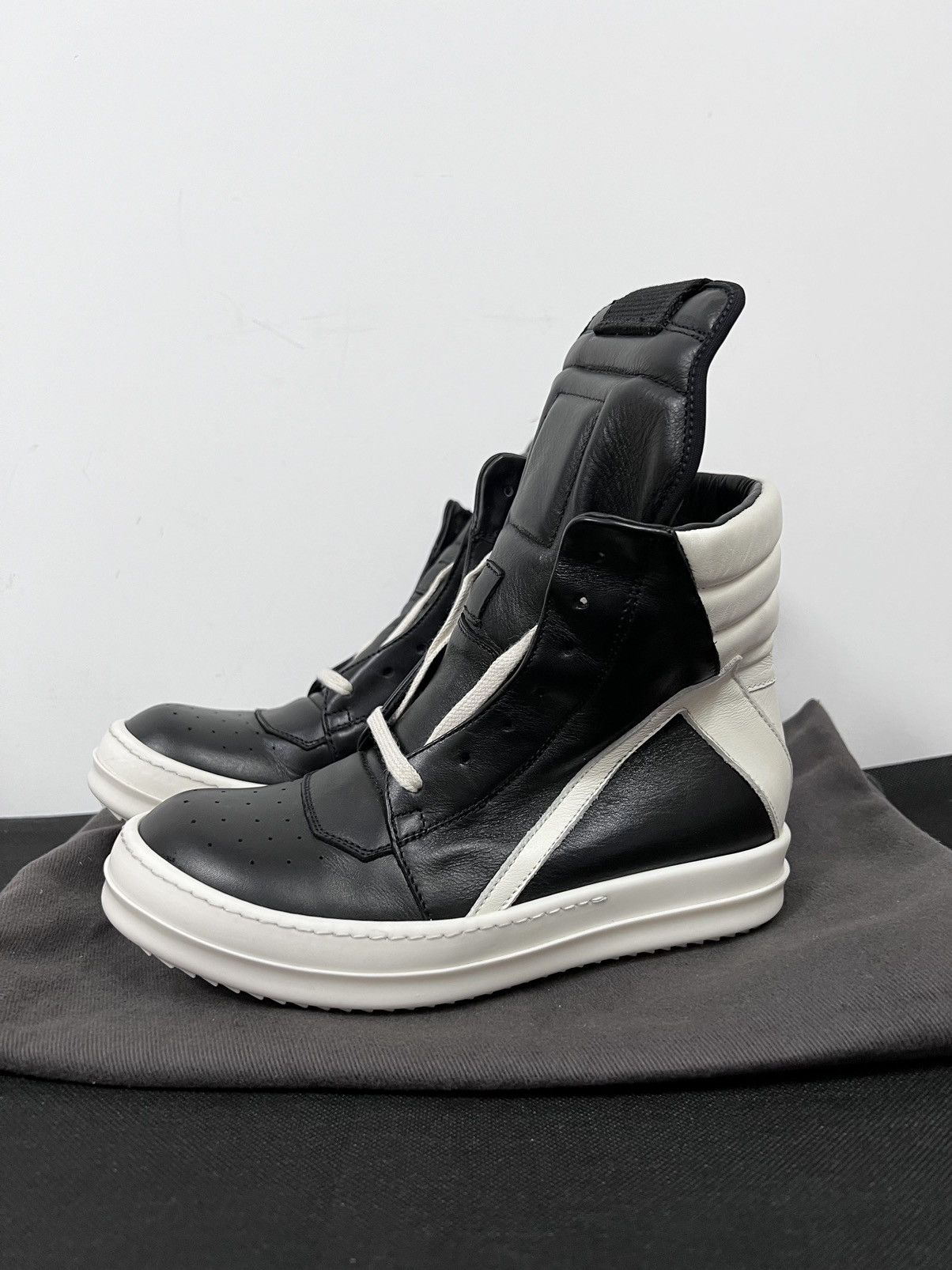 image of Rick Owens Geobasket Sz35 Shoes in Black, Women's