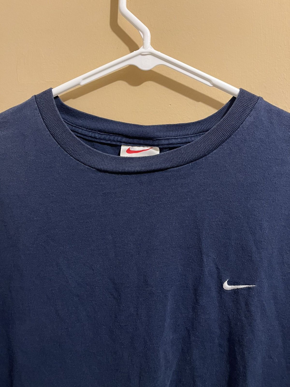 Nike × Vintage Vintage Nike swoosh tee Size US XL / EU 56 / 4 - 1 Thumbnail