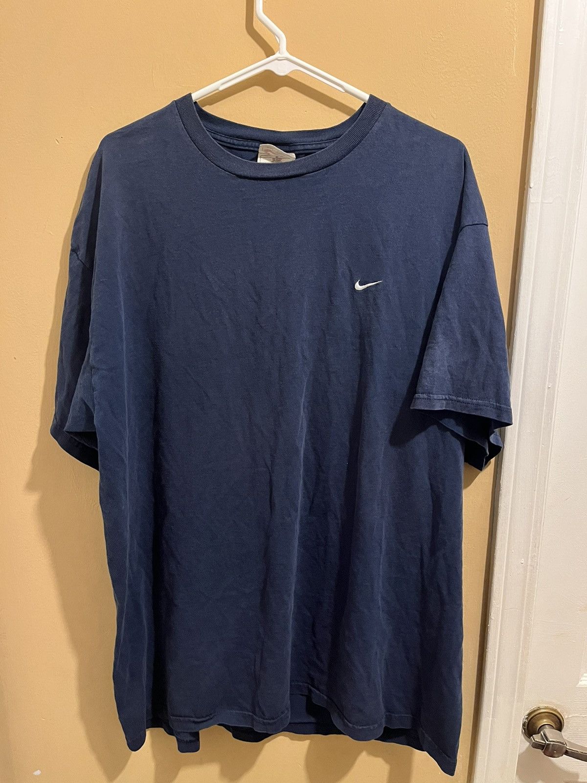 Nike × Vintage Vintage Nike swoosh tee Size US XL / EU 56 / 4 - 2 Thumbnail