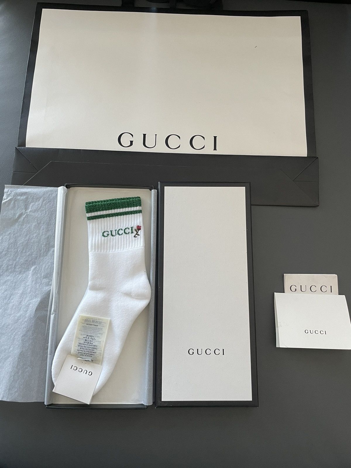 Rare Brand NEW Super Runway Unisex Gucci Rose Logo Socks
