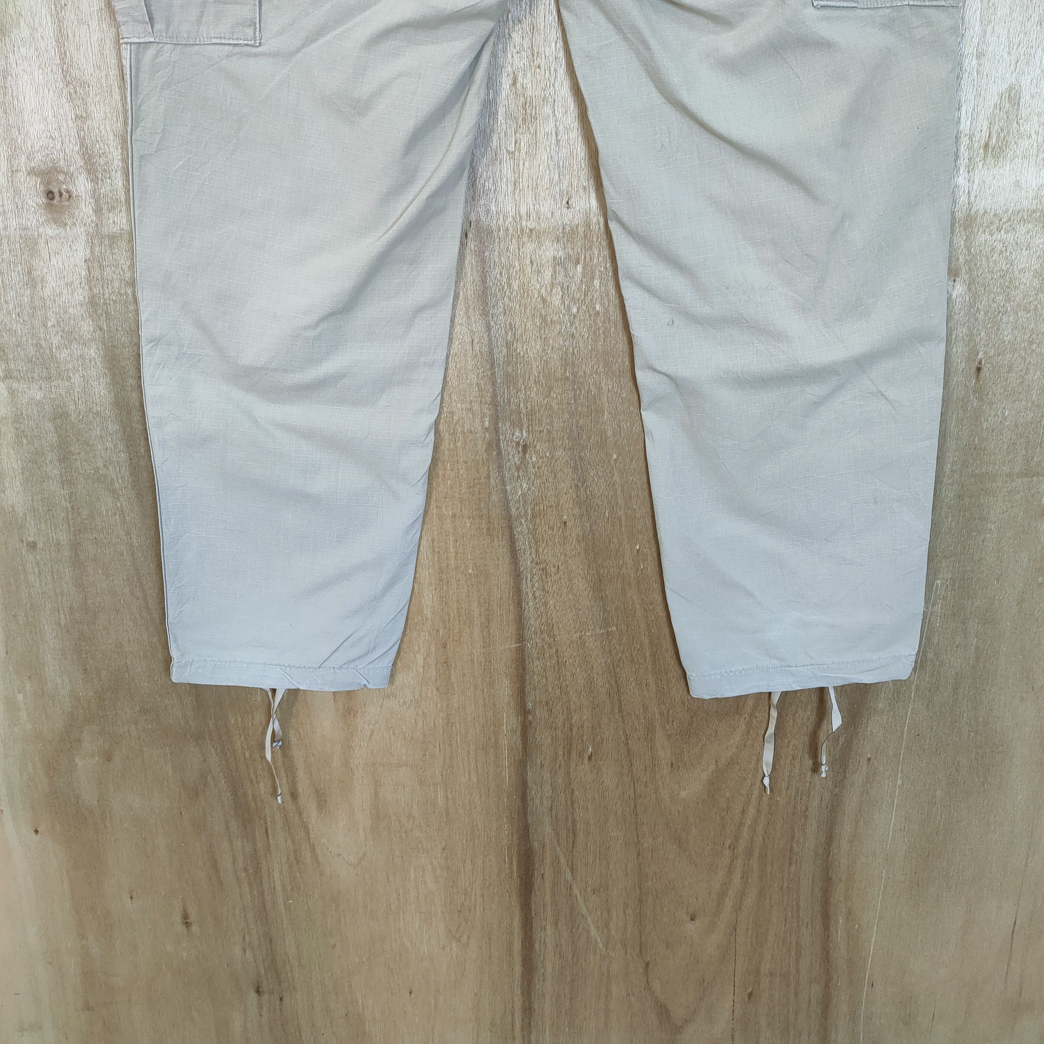 Other MILITARY BAGGY CARGO PANTS Size US 38 / EU 54 - 10 Thumbnail