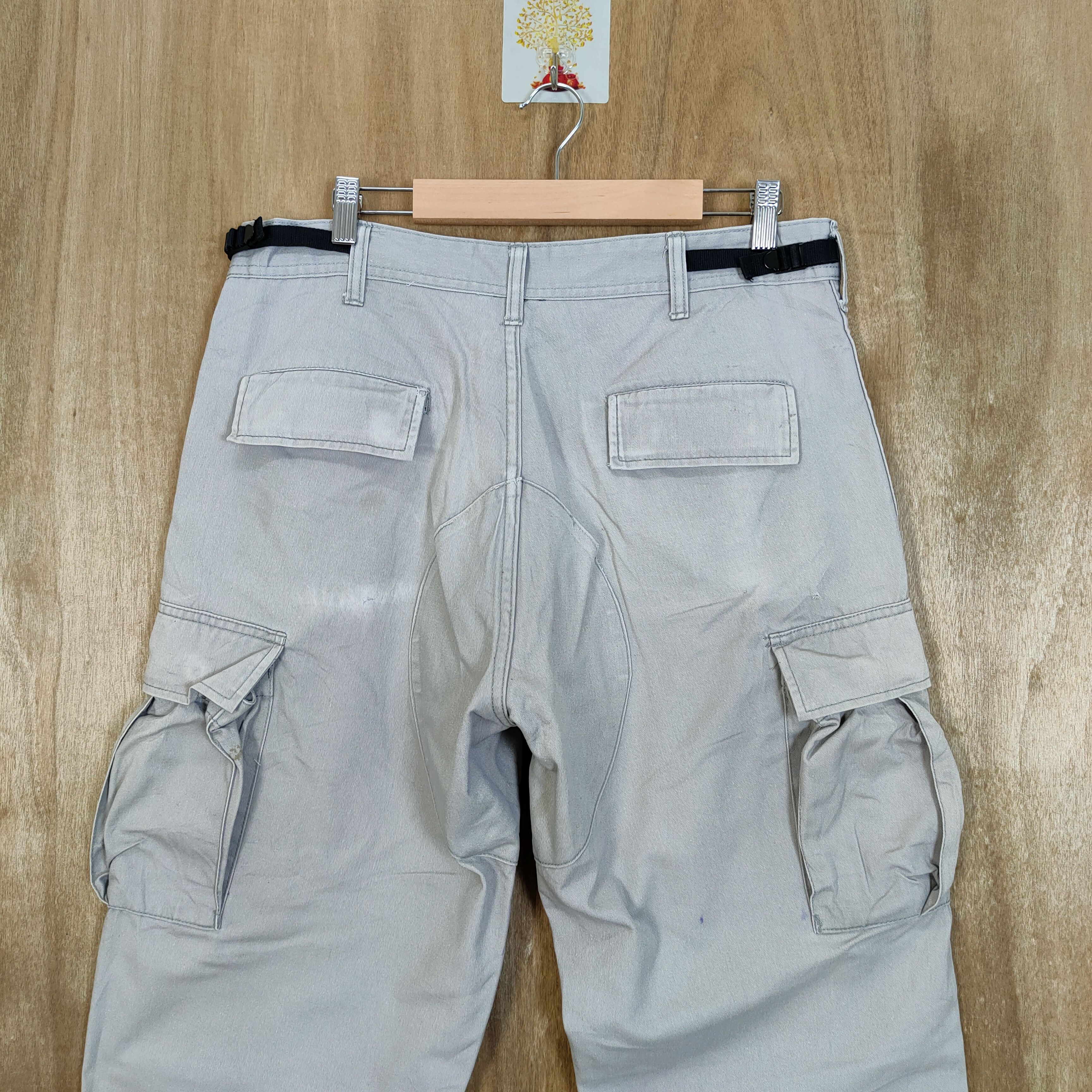 Vintage VINTAGE BDU MILITARY FADED GREY STAIN WORKWEAR CARGO PANTS Size US 34 / EU 50 - 8 Thumbnail