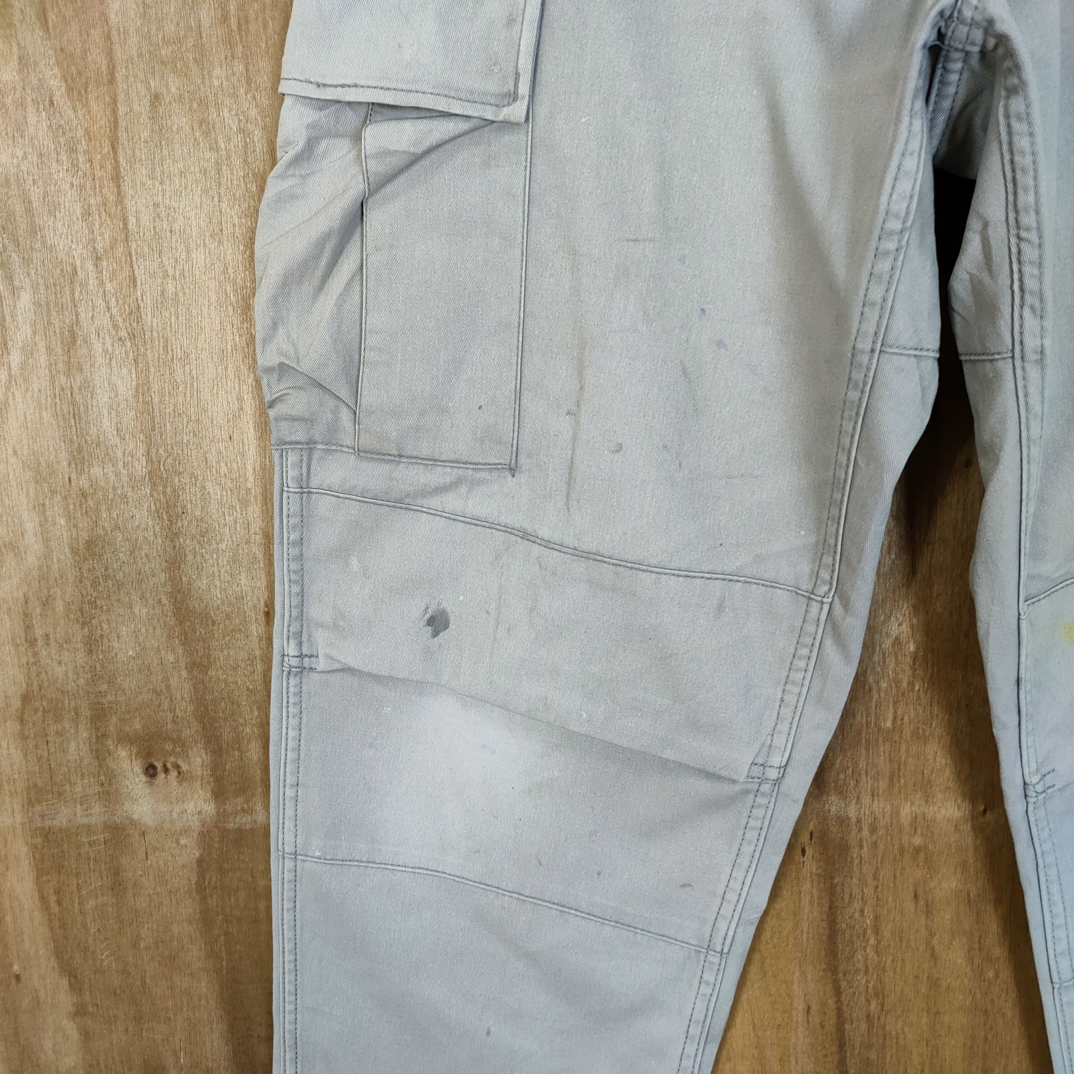 Vintage VINTAGE BDU MILITARY FADED GREY STAIN WORKWEAR CARGO PANTS Size US 34 / EU 50 - 5 Thumbnail