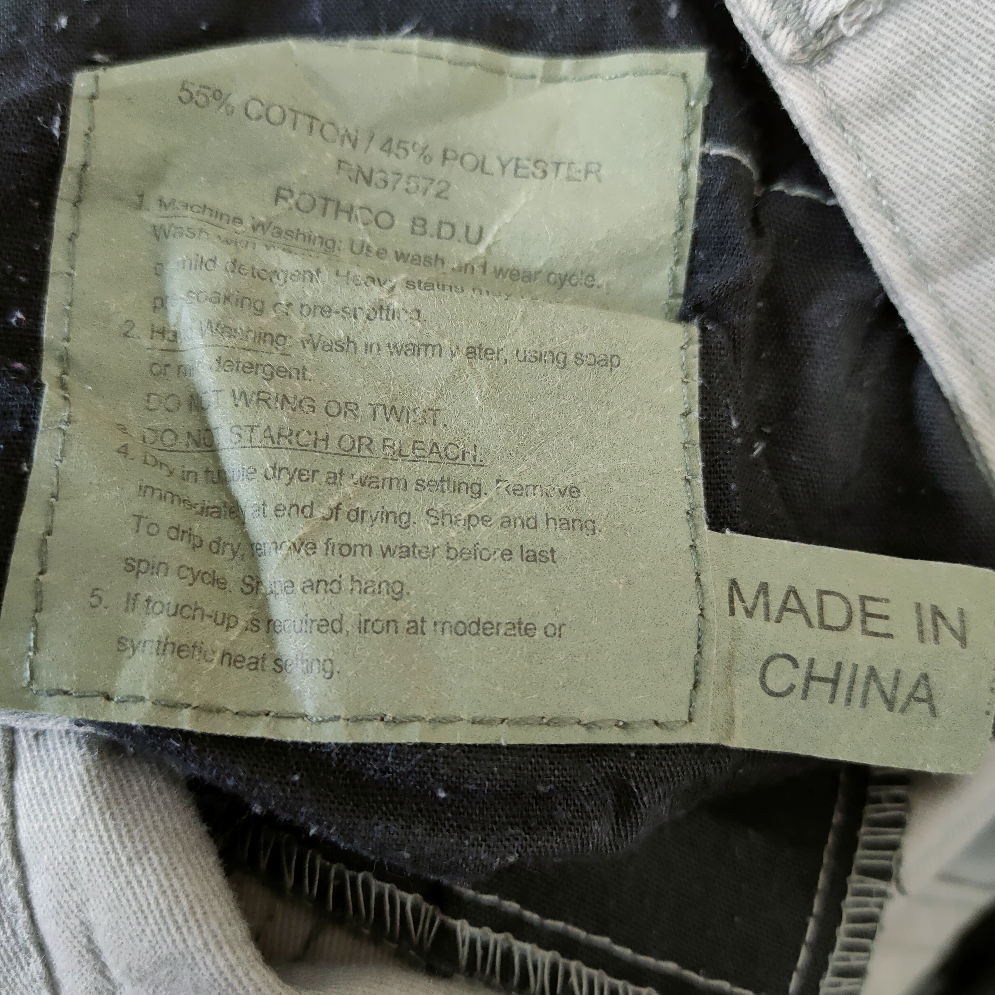 Vintage VINTAGE BDU MILITARY FADED GREY STAIN WORKWEAR CARGO PANTS Size US 34 / EU 50 - 15 Thumbnail