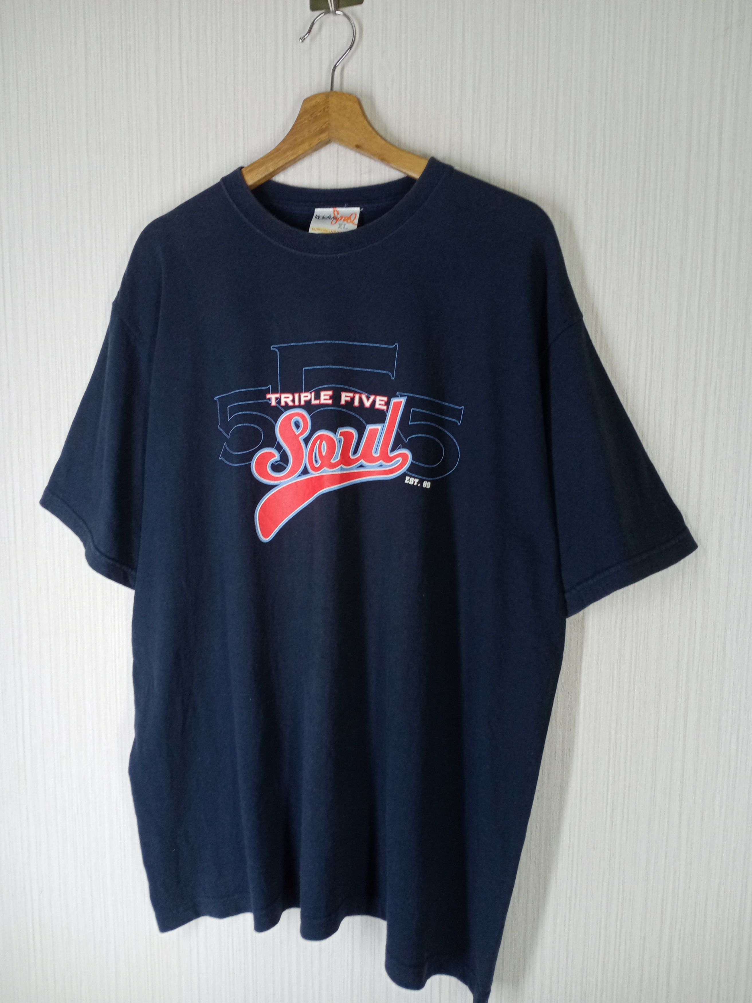 Triple 5 Soul × Vintage Rare Vintage Triple 5 Soul Big Logo Tshirt Size US XL / EU 56 / 4 - 3 Thumbnail