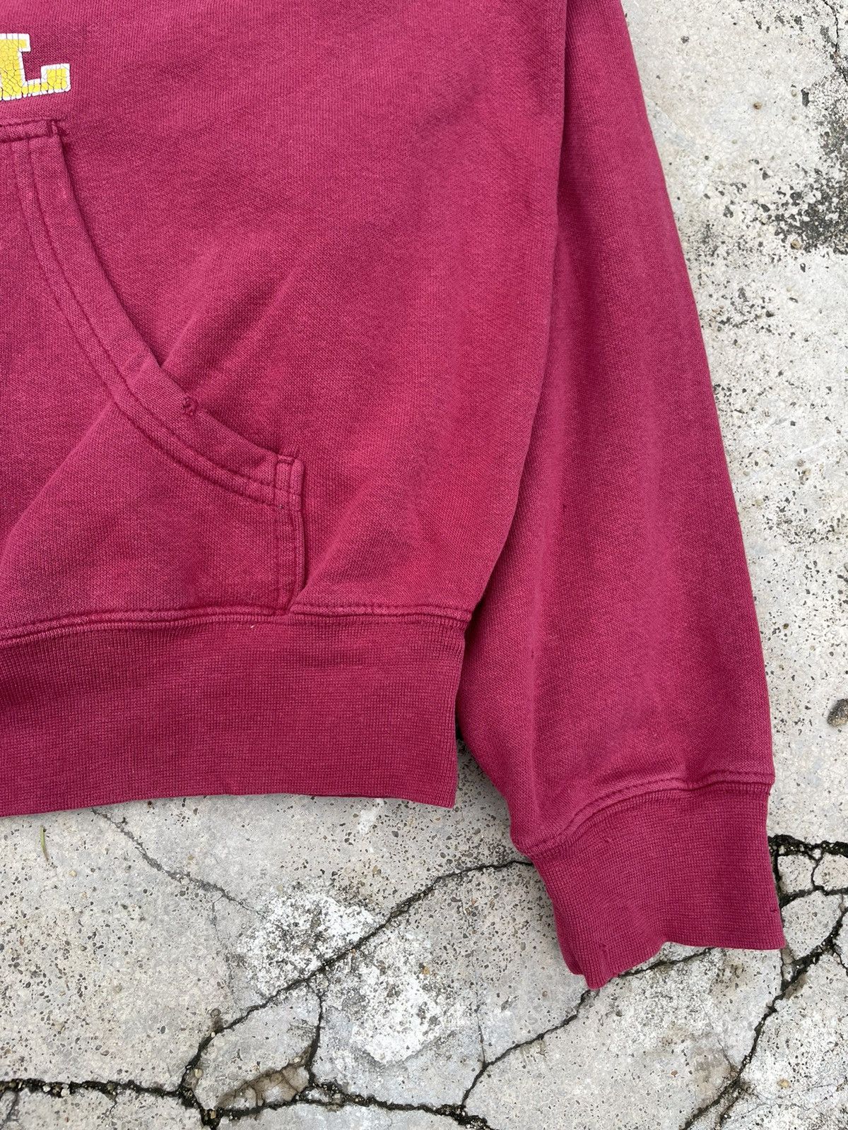 Nike Vintage Distressed NIKE Center Swoosh Hoodie Pullover Baggy Size US M / EU 48-50 / 2 - 6 Thumbnail