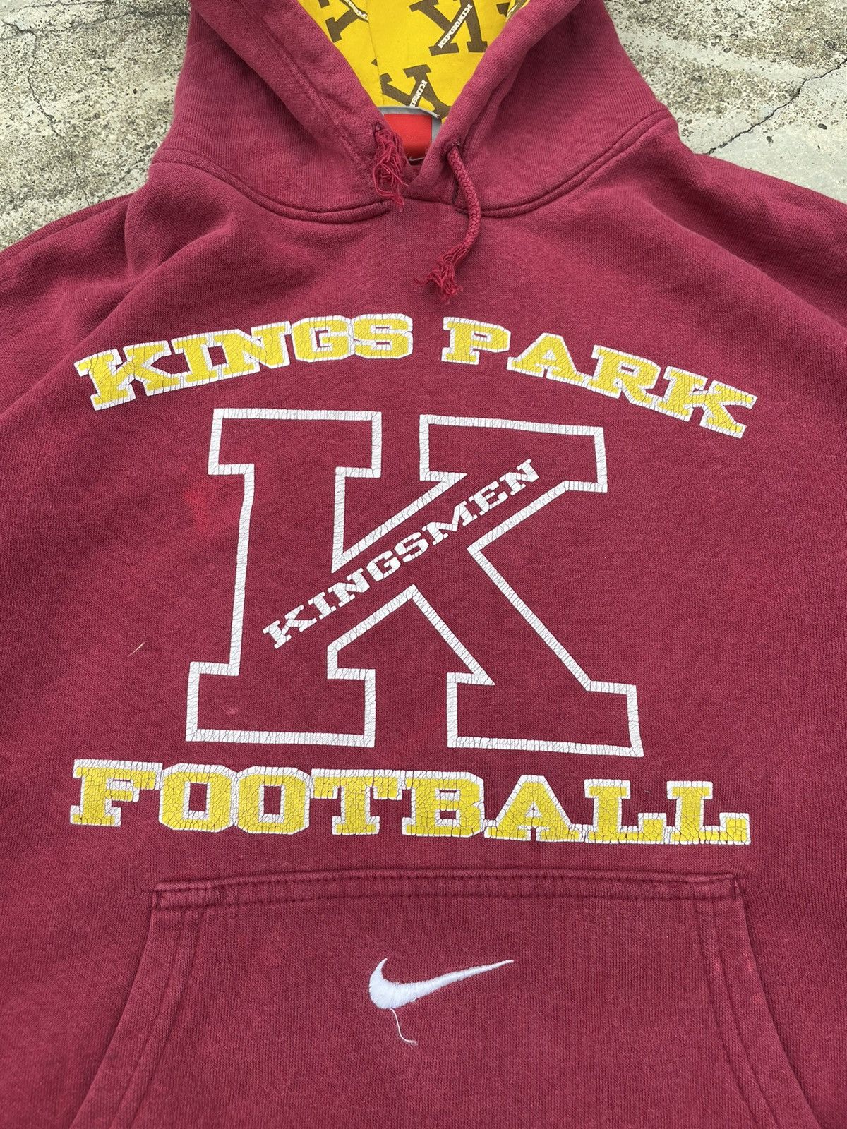Nike Vintage Distressed NIKE Center Swoosh Hoodie Pullover Baggy Size US M / EU 48-50 / 2 - 4 Thumbnail