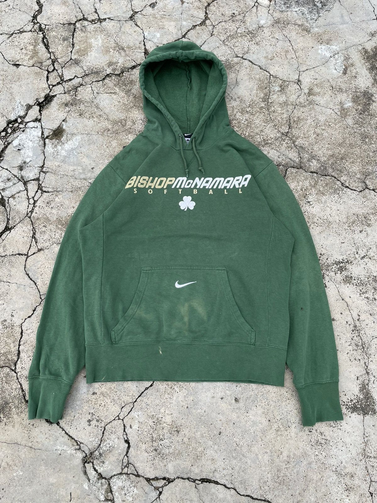 Vintage Distressed NIKE Center Swoosh Hoodie Softball