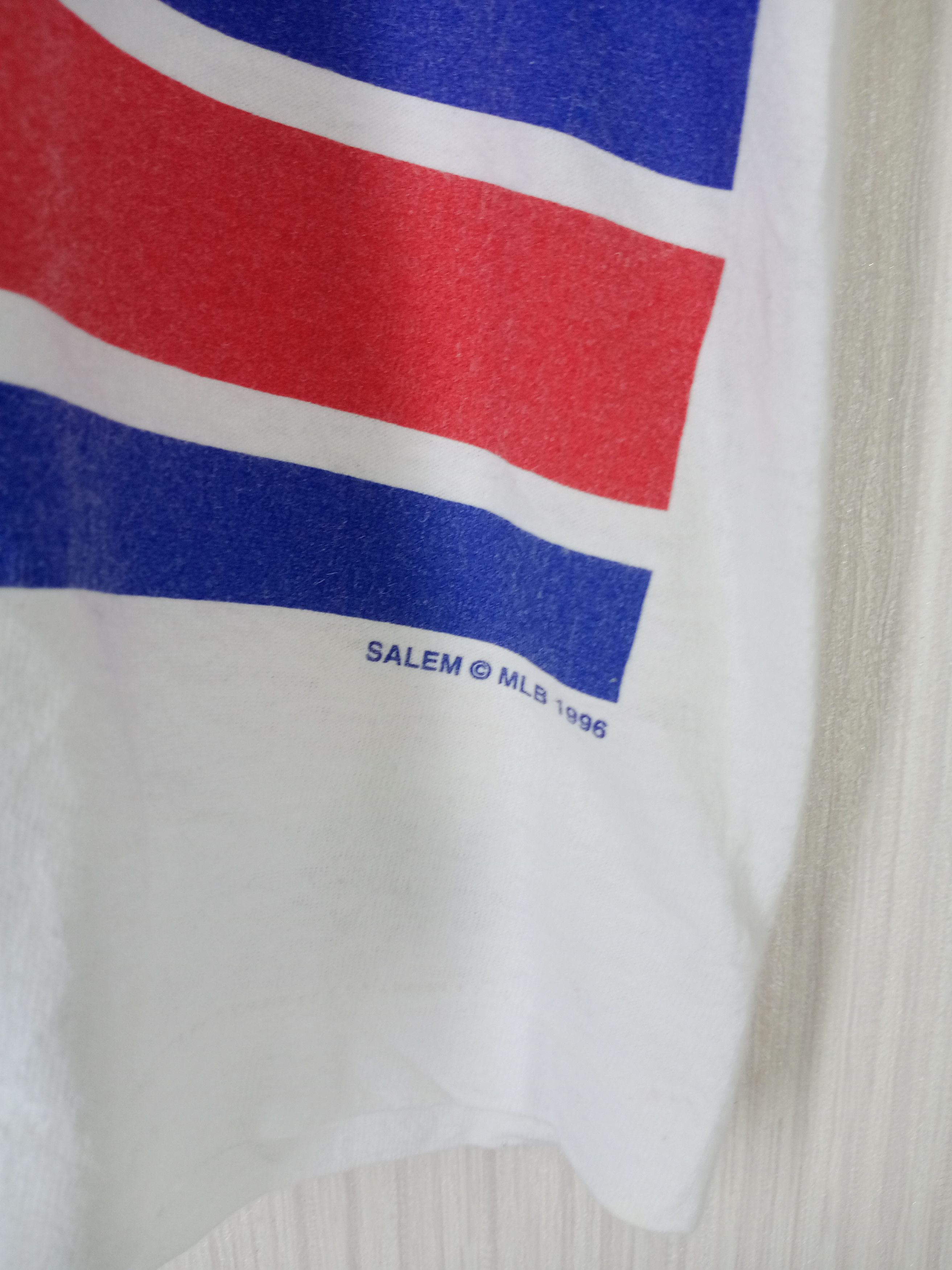 MLB Rare Vintage 1996 Chicago Cubs Overprint Tshirt Size US L / EU 52-54 / 3 - 6 Thumbnail