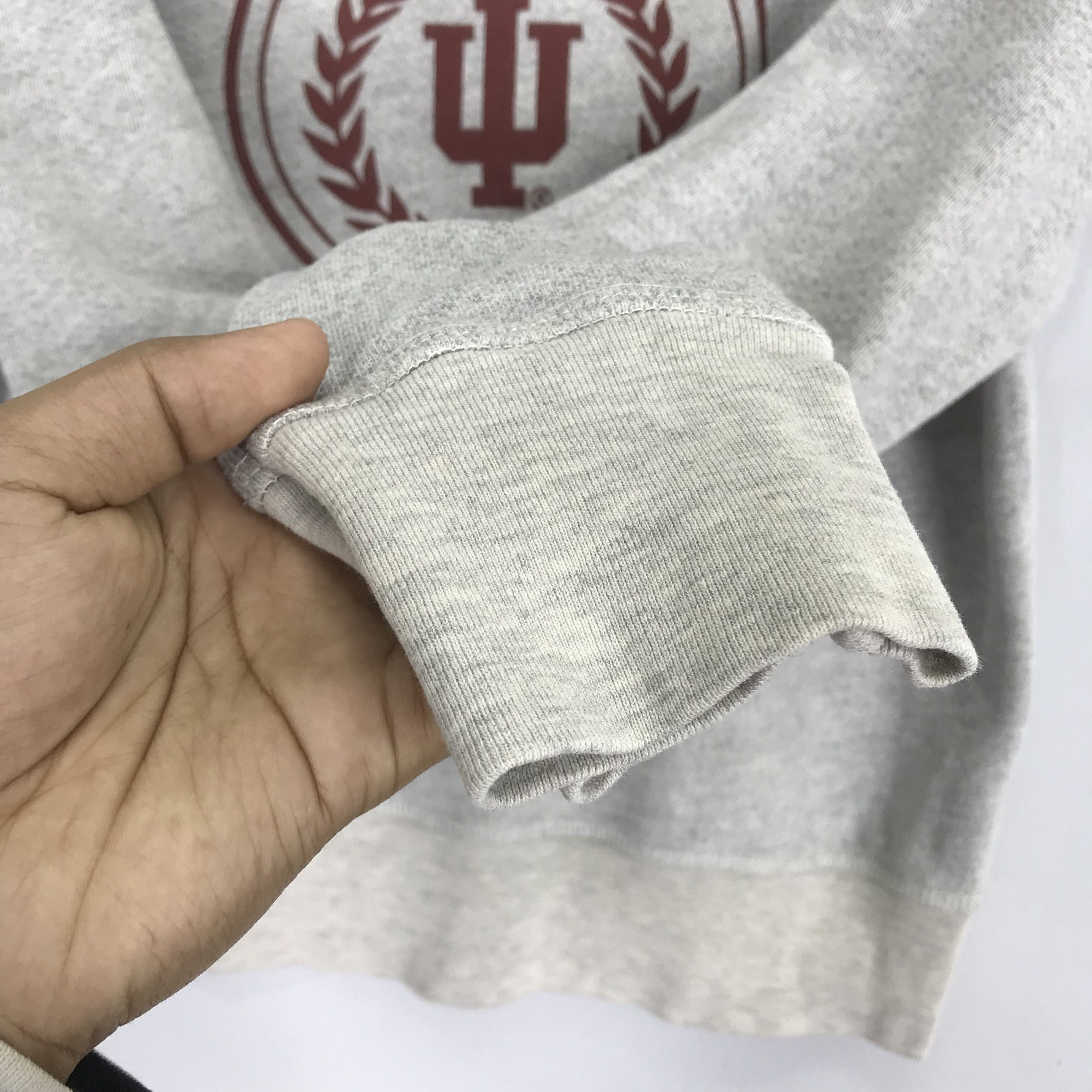 Vintage Vintage Indiana University Hoosiers Sweatshirt Gray Size US S / EU 44-46 / 1 - 6 Thumbnail