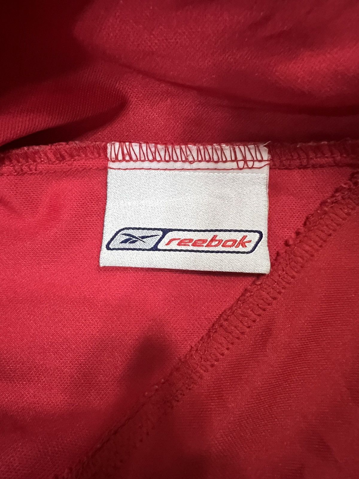 Umbro Vintage 2004/2005 Liverpool FC Home Jersey Stevie Gerrard Size US M / EU 48-50 / 2 - 7 Thumbnail
