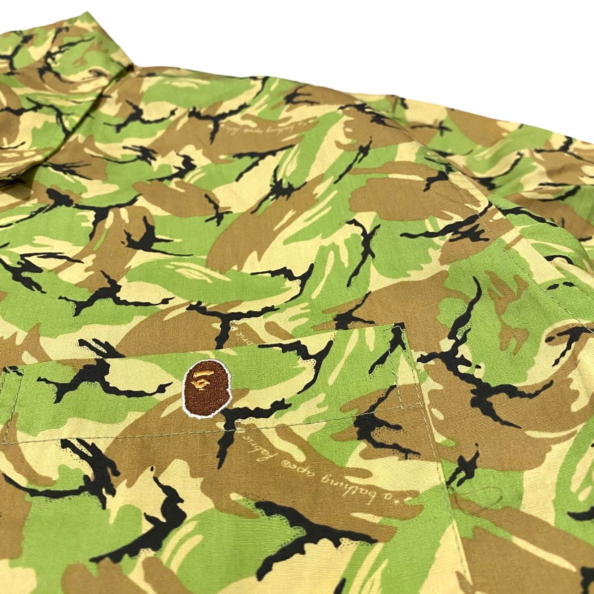 Bape Camo Button Up Shirt Size US M / EU 48-50 / 2 - 5 Thumbnail