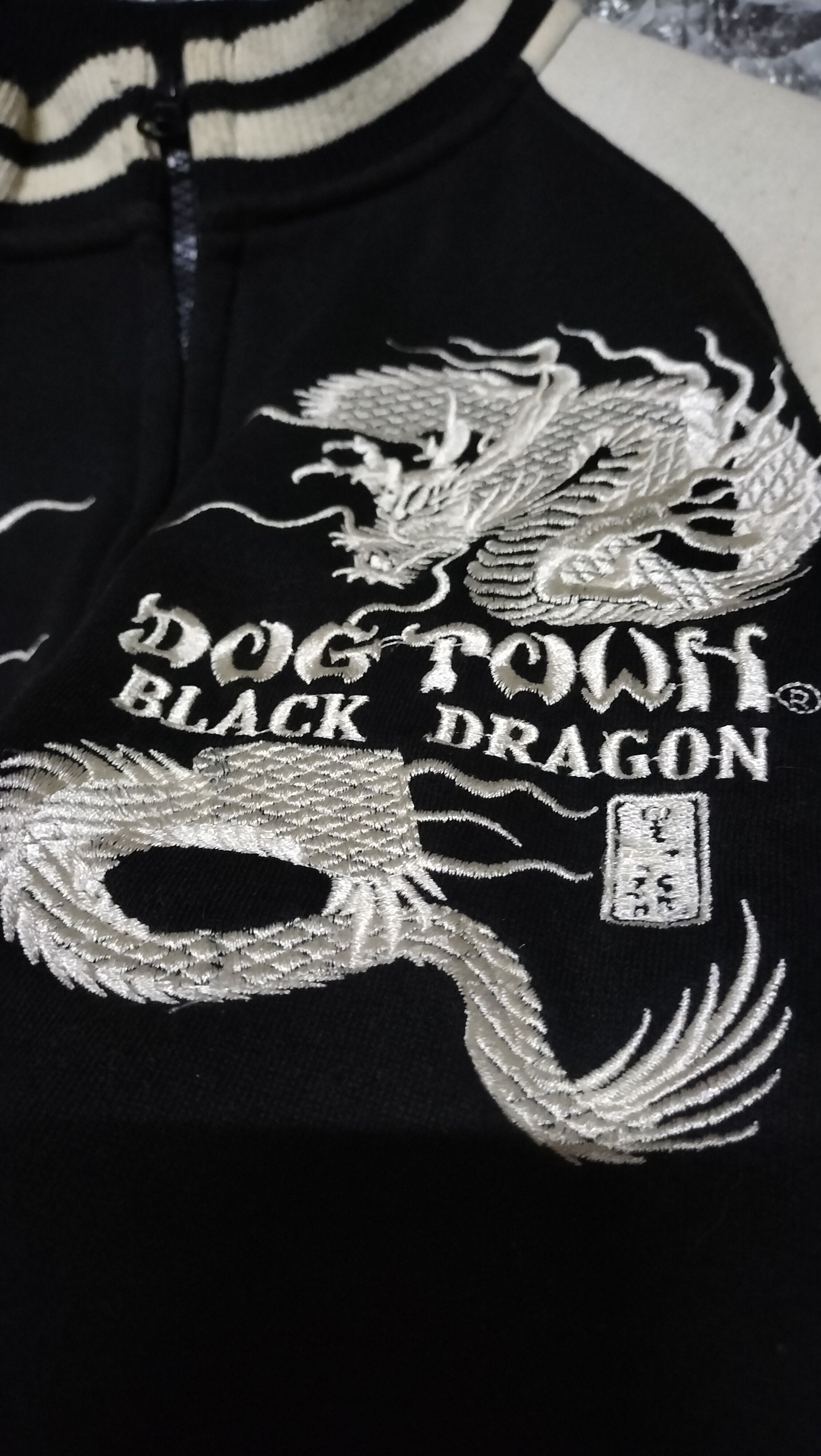 Dogtown Vintage Dogtown Black Dragon Samurai Character Skull Skates Size US L / EU 52-54 / 3 - 9 Thumbnail
