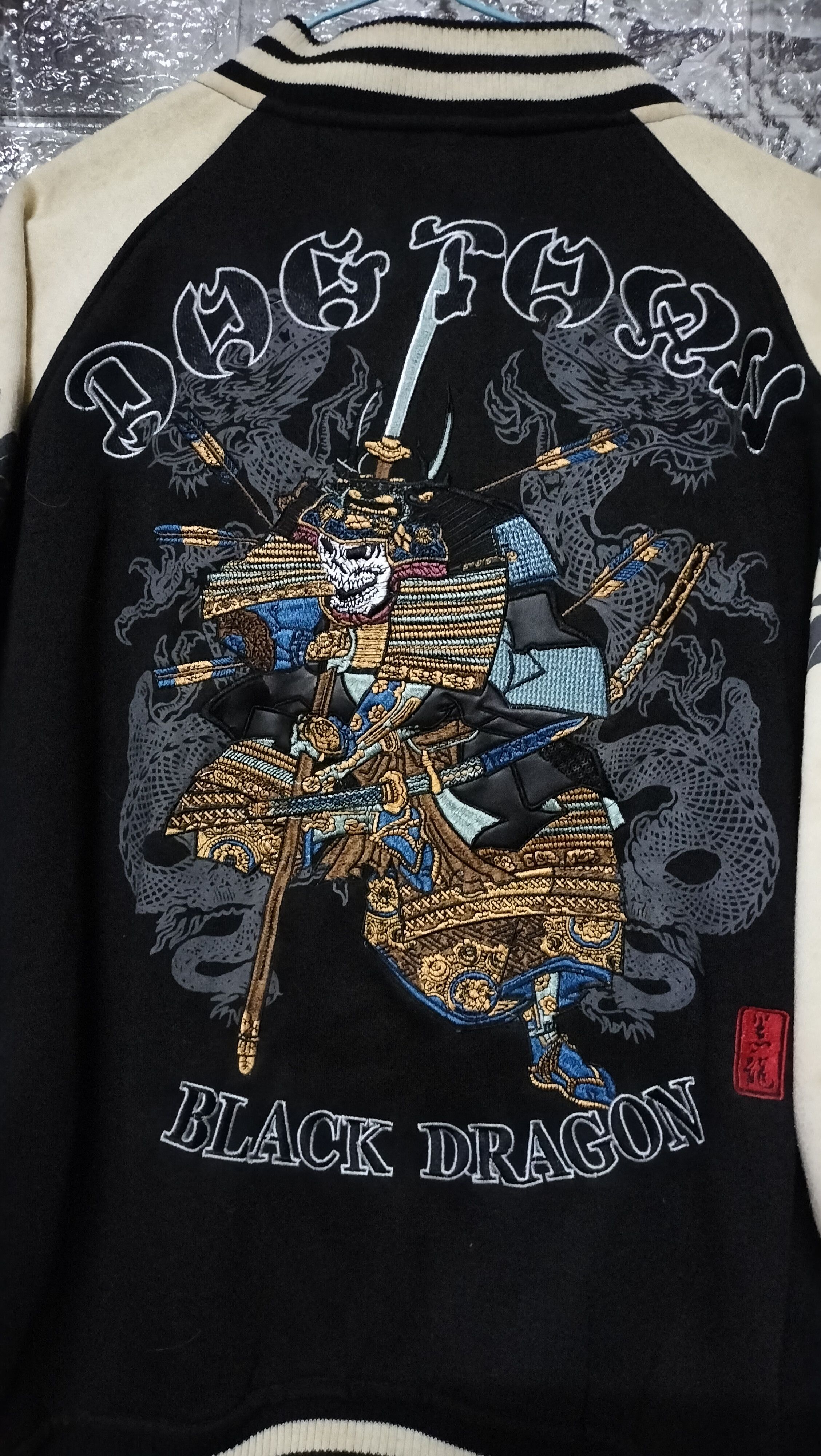 Dogtown Vintage Dogtown Black Dragon Samurai Character Skull Skates Size US L / EU 52-54 / 3 - 3 Thumbnail