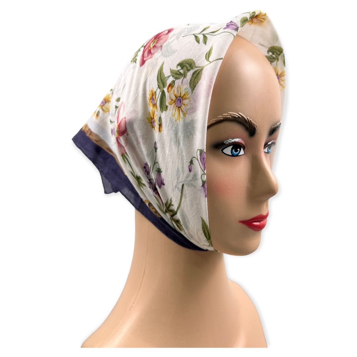 Burberry Burberry Handkerchief Neckerchief Bandana Pocketsquare Size ONE SIZE - 1 Thumbnail