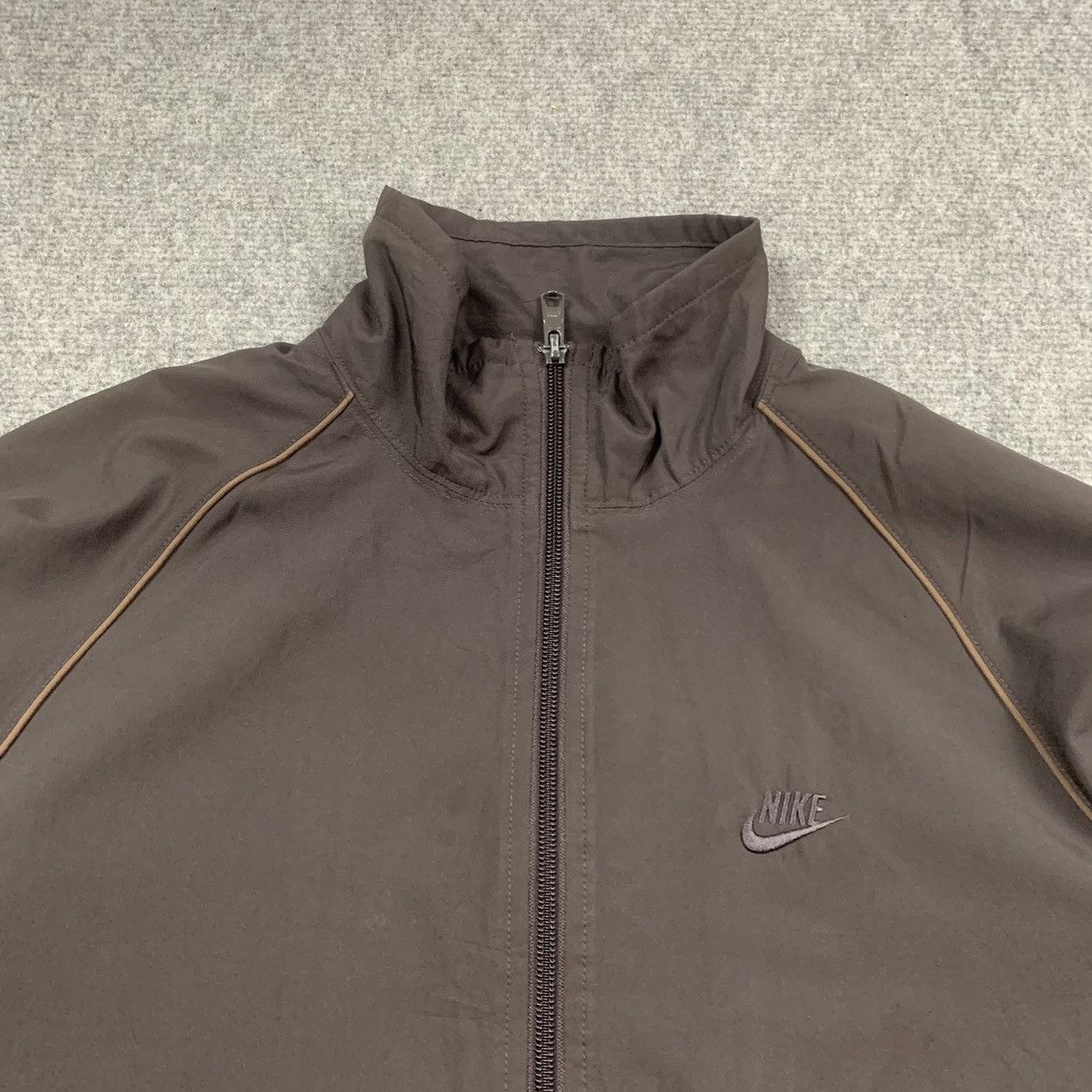 Nike Vintage Nike Mini Swoosh Zipper Jacket Size US M / EU 48-50 / 2 - 7 Thumbnail