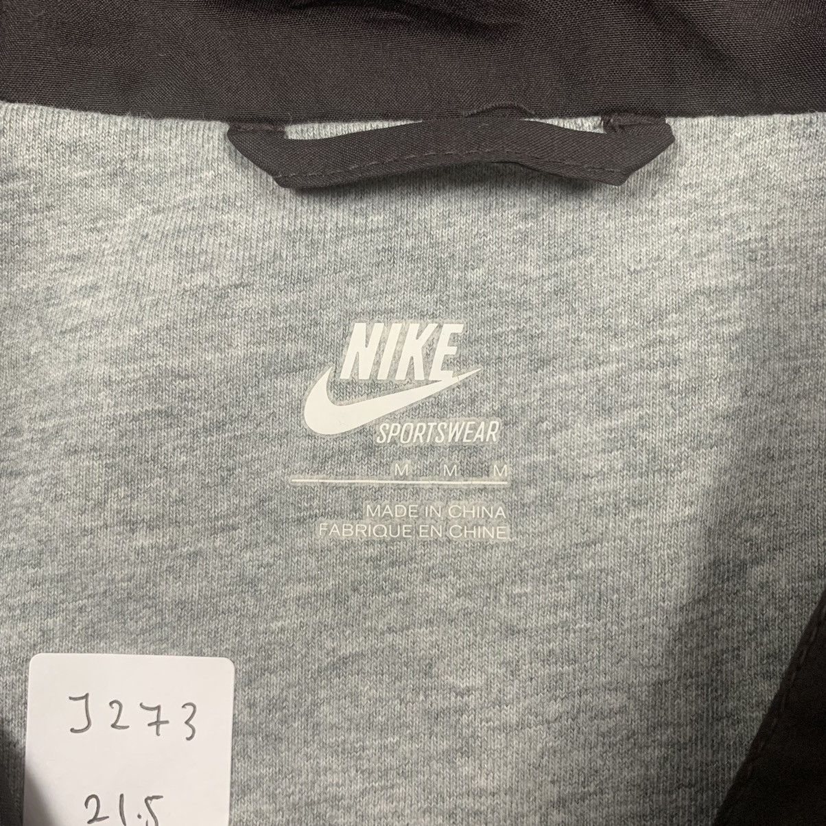 Nike Vintage Nike Mini Swoosh Zipper Jacket Size US M / EU 48-50 / 2 - 9 Thumbnail