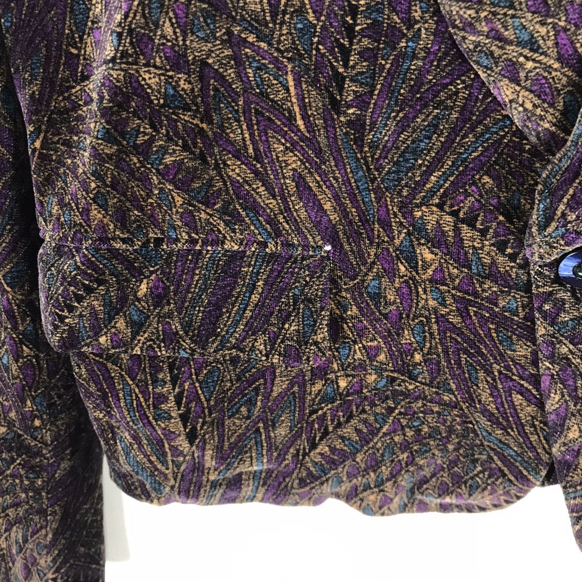 Kansai Yamamoto 🔥90s Kansai Yamamoto Man Art Velvet Cropped Jacket Size US M / EU 48-50 / 2 - 13 Thumbnail