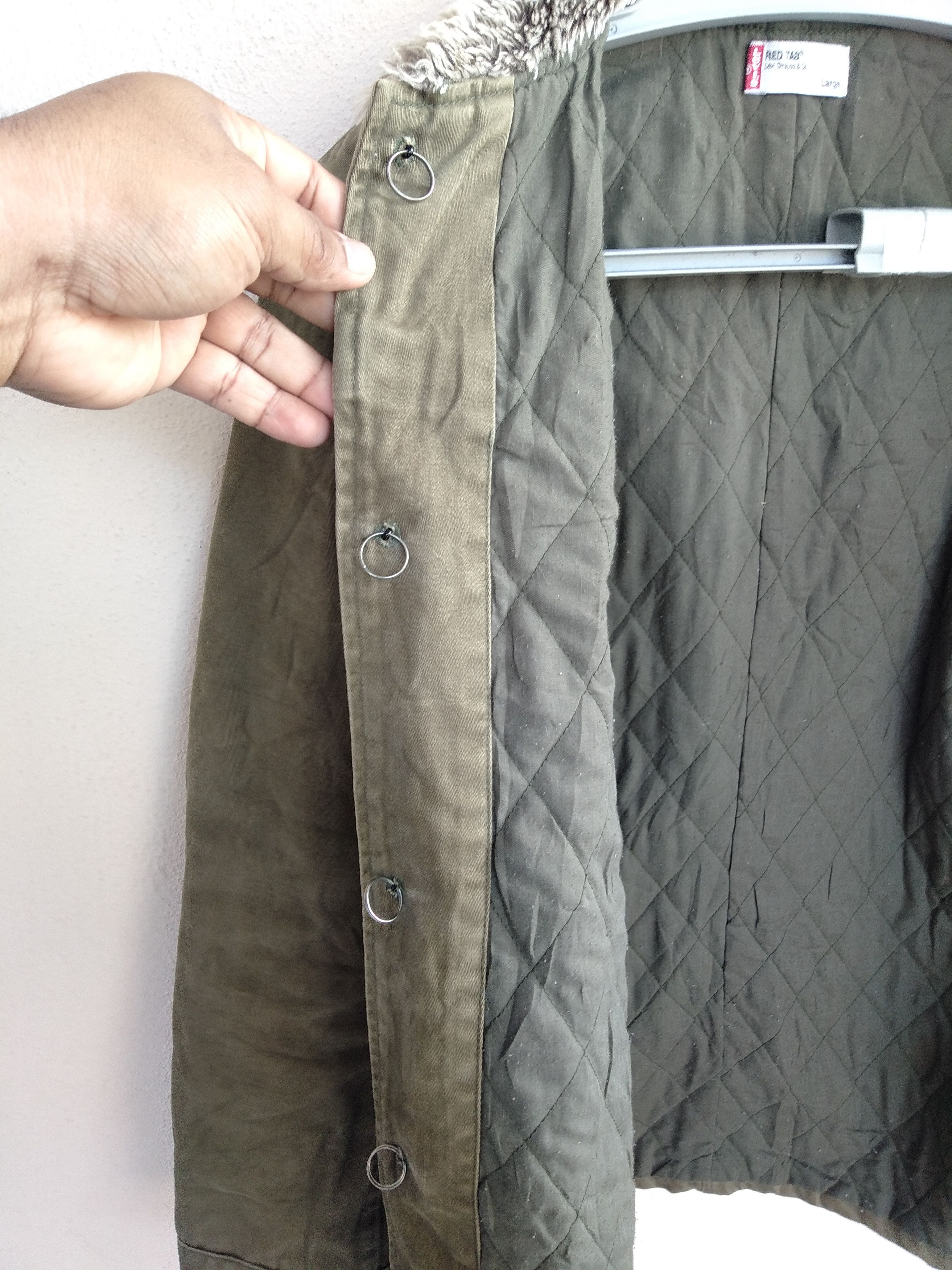 Levi's × Levi's Vintage Clothing Levi's Red Tab Fur Parka Jacket Button Logo Size (L) Size US L / EU 52-54 / 3 - 9 Thumbnail