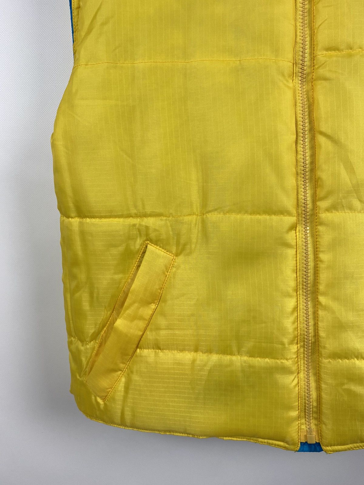 Formula 1 Vintage Renault F1 Team Racing Reversible Vest Jacket Size US L / EU 52-54 / 3 - 24 Thumbnail