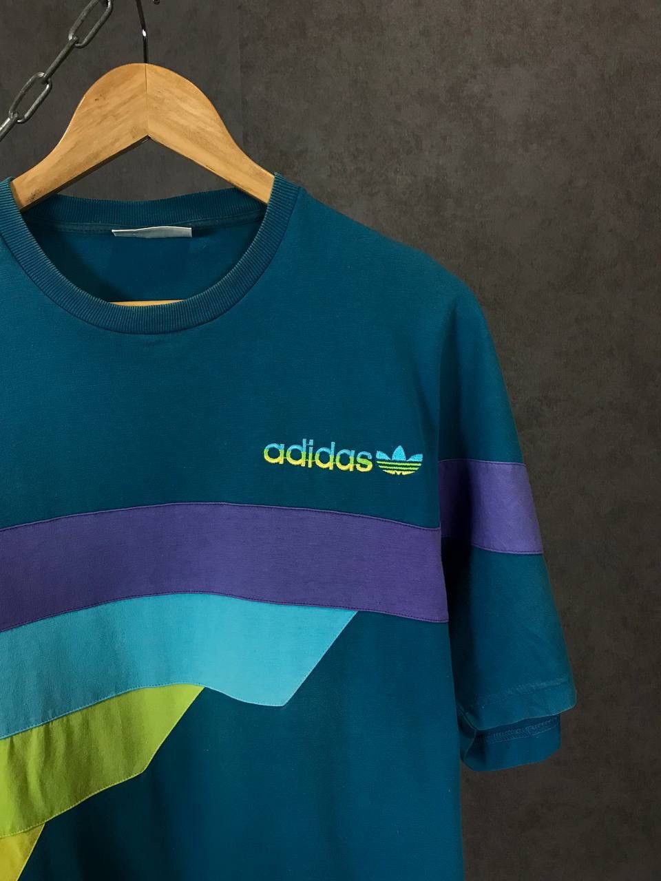 Adidas × Vintage Adidas vintage streetwear tee Size US M / EU 48-50 / 2 - 2 Thumbnail