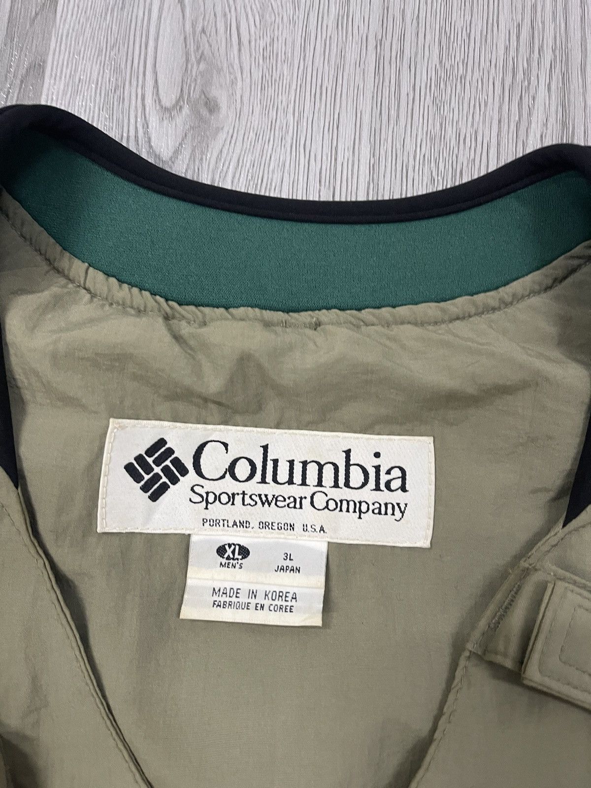 Columbia × Gear for Sports × Vintage Vintage Columbia Multi Pocket Utilities Sport vest jacket Size US XL / EU 56 / 4 - 5 Thumbnail