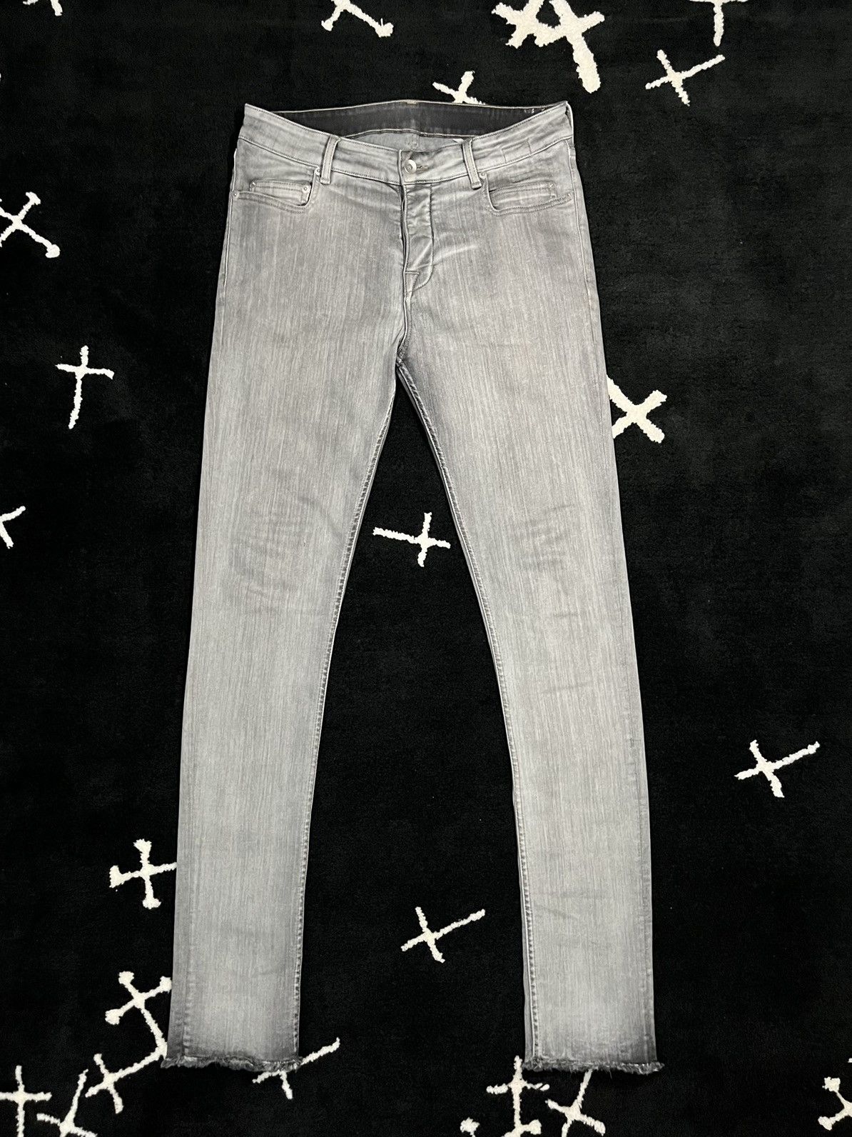 image of Rick Owens x Rick Owens Drkshdw Fw20 Distressed Bacteria Tyrone Cut Jeans in Grey, Men's (Size 32)