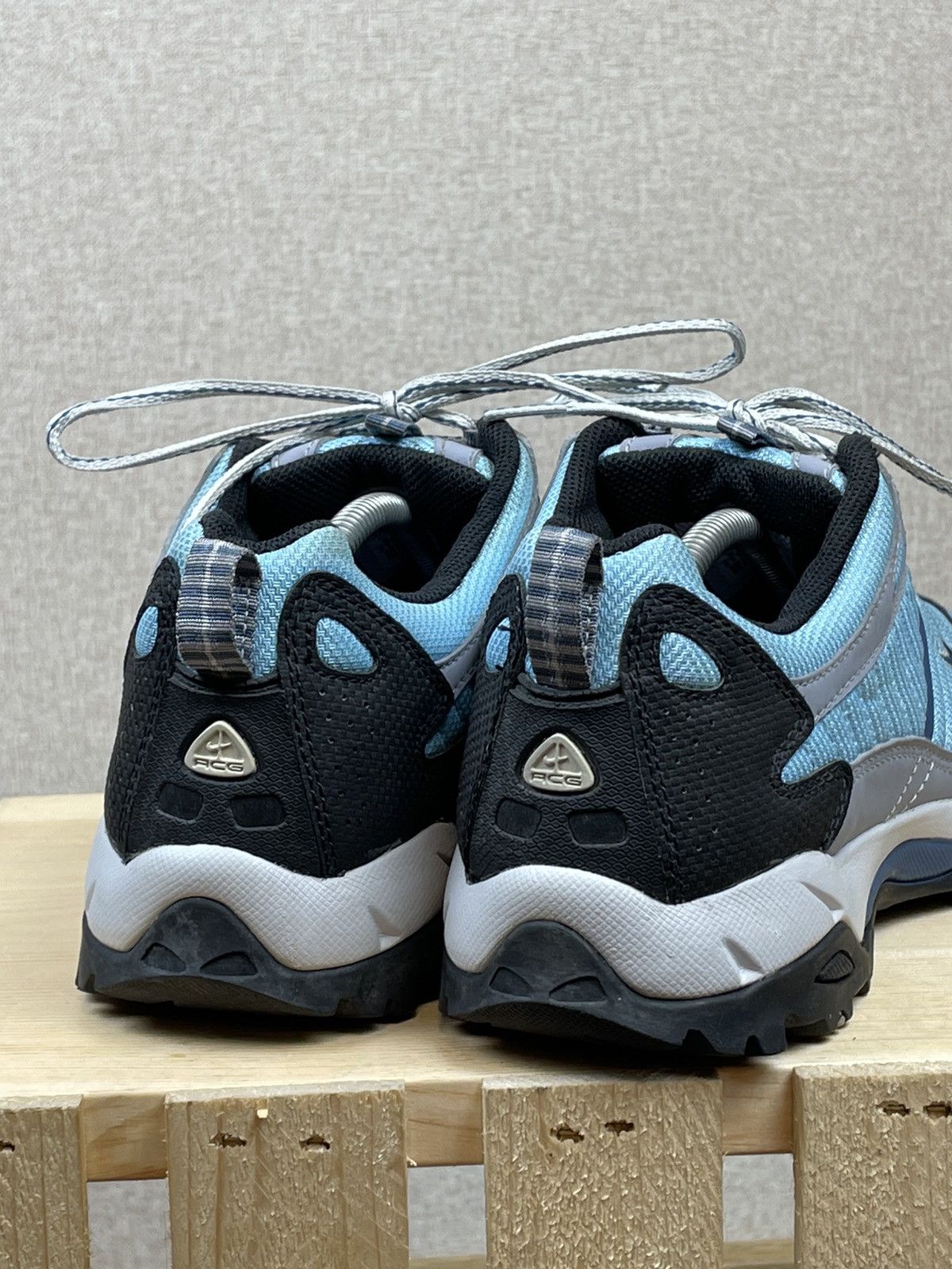 Nike × Nike ACG × Vintage Vintage Nike ACG blue gorpcore hiking shoes boots Size US 9 / EU 42 - 6 Thumbnail